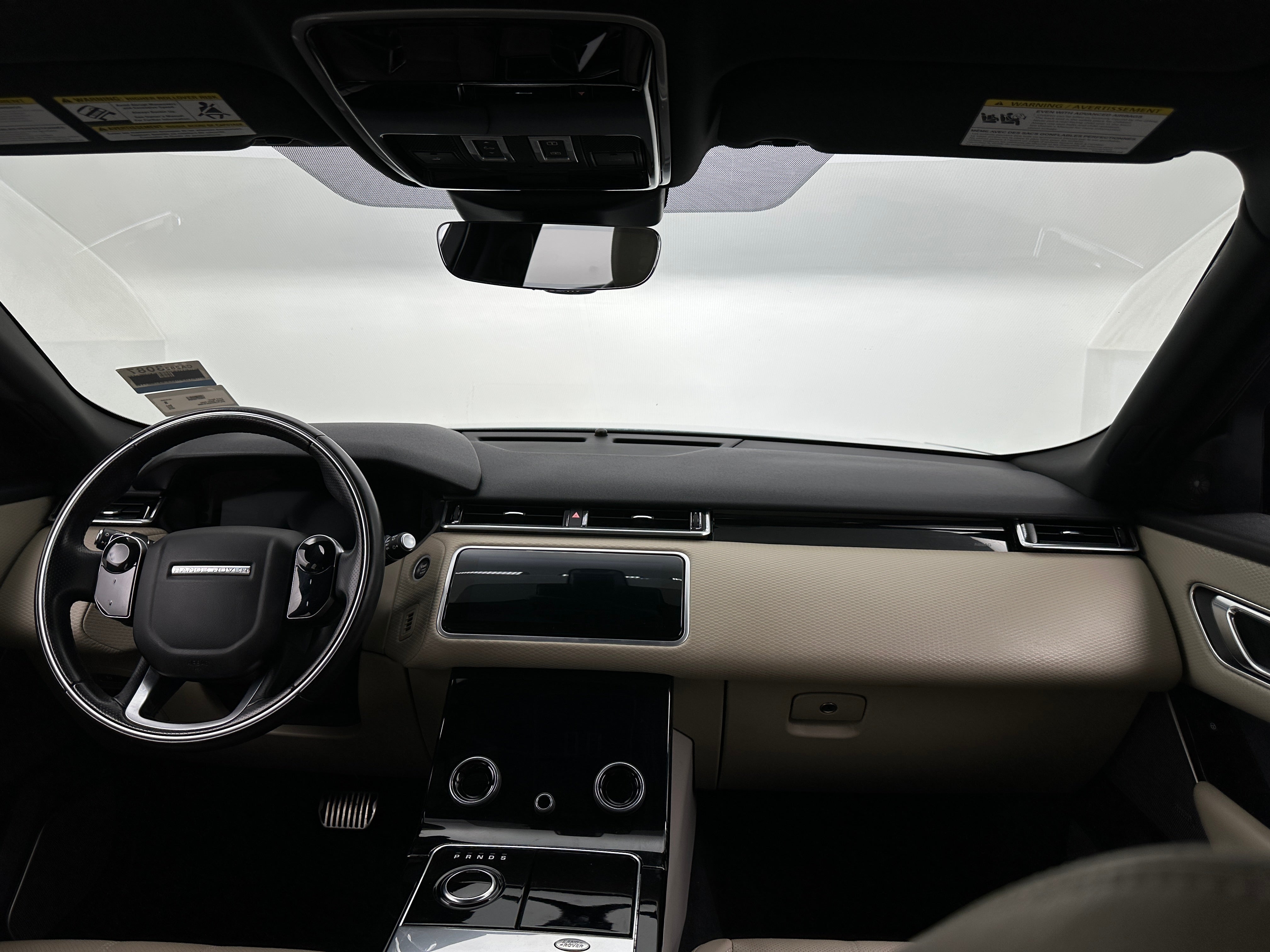 2018 Land Rover Range Rover Velar R-Dynamic SE 2