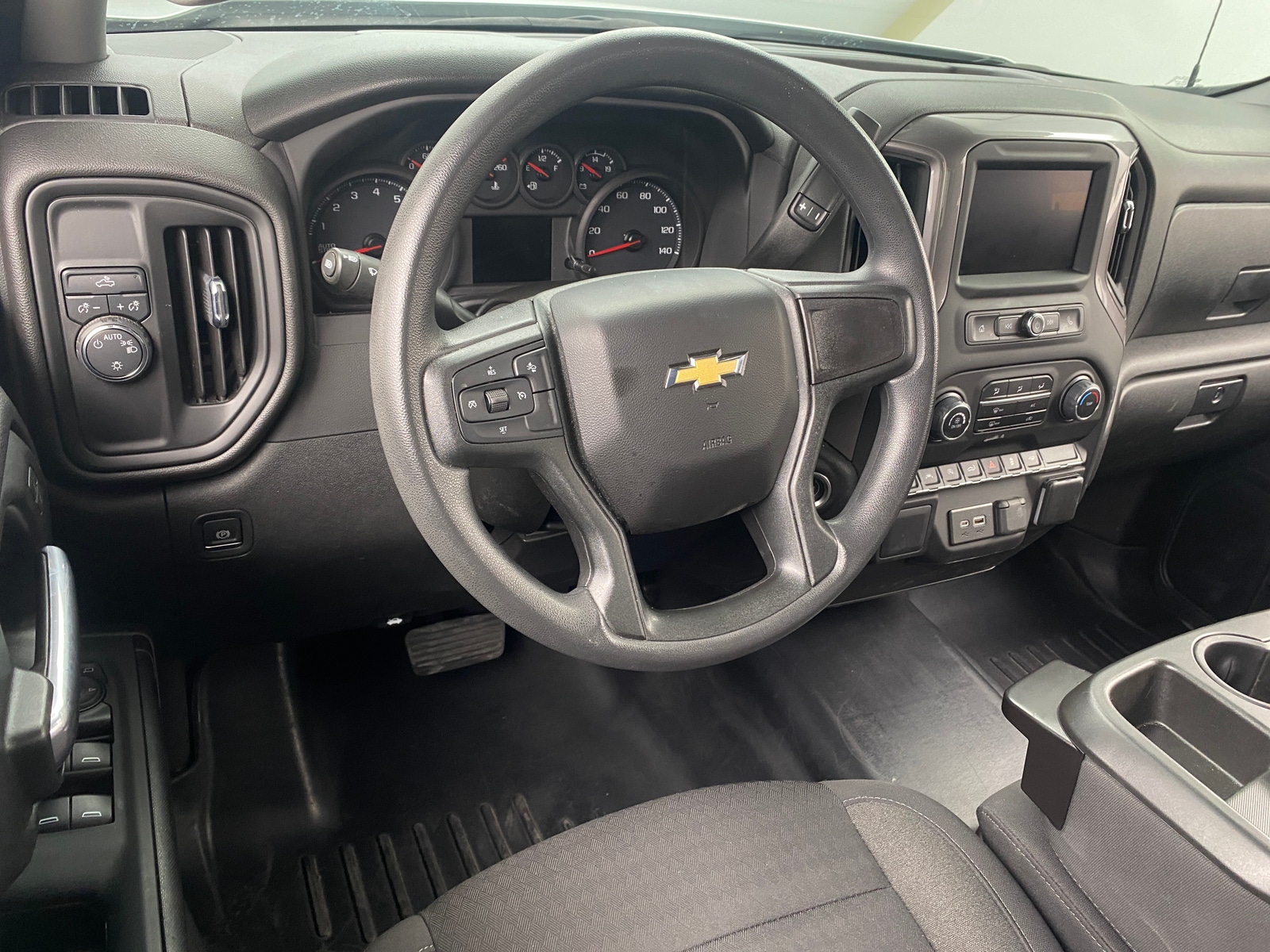 Thumbnail: 2022 Chevrolet Silverado 1500 - 5