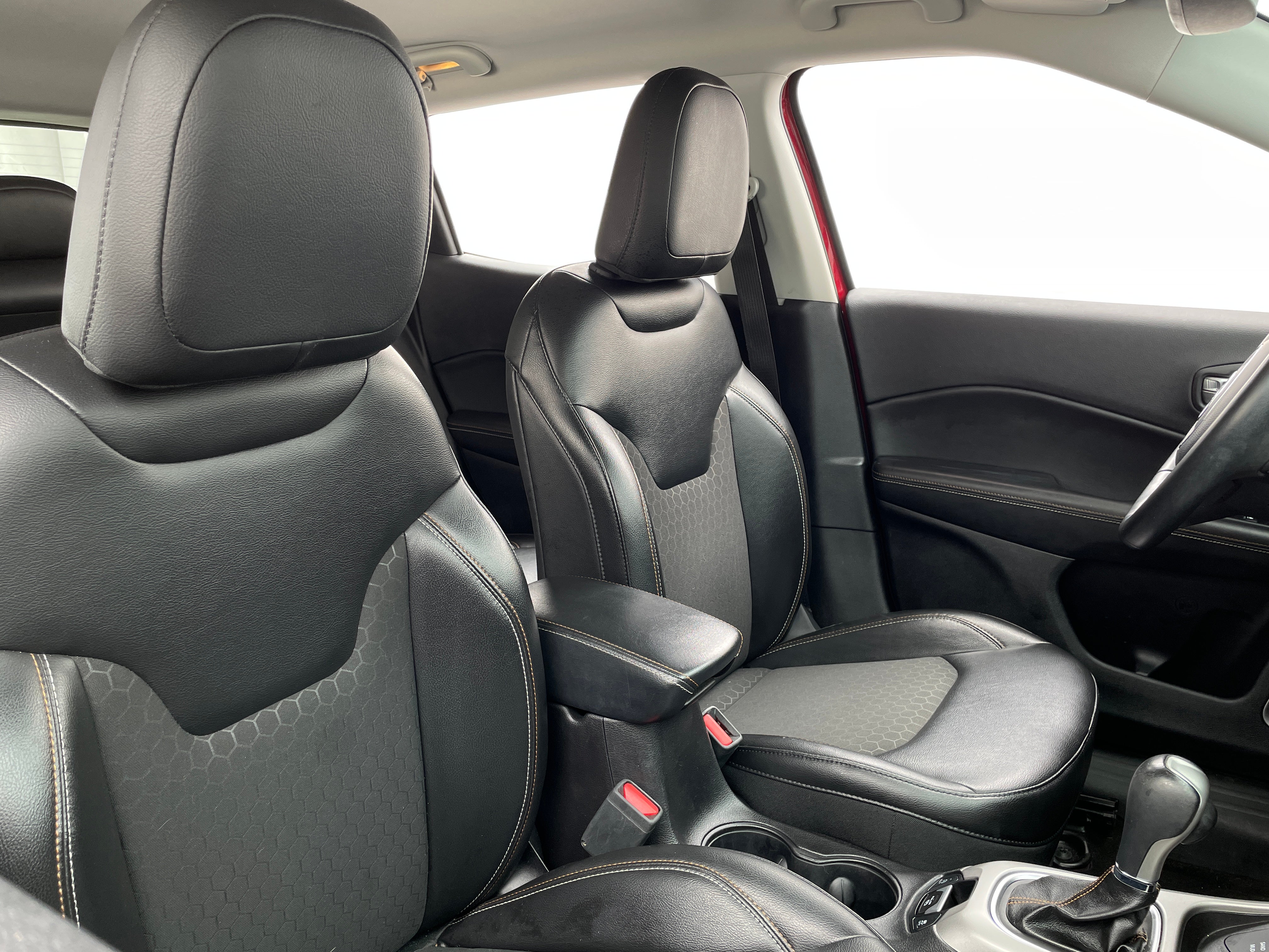 2018 Jeep Compass Latitude 2