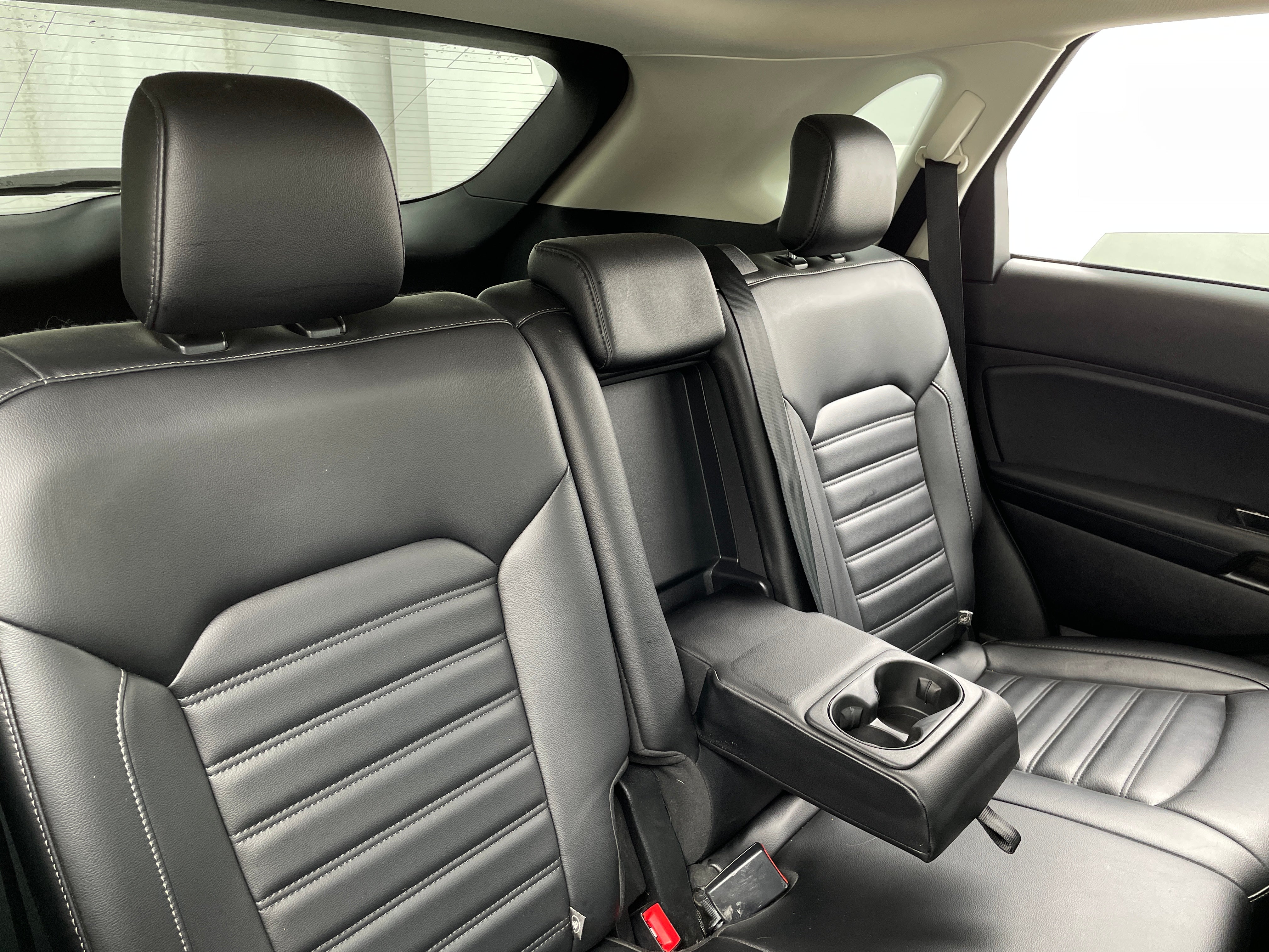 2019 Ford Edge SEL 6