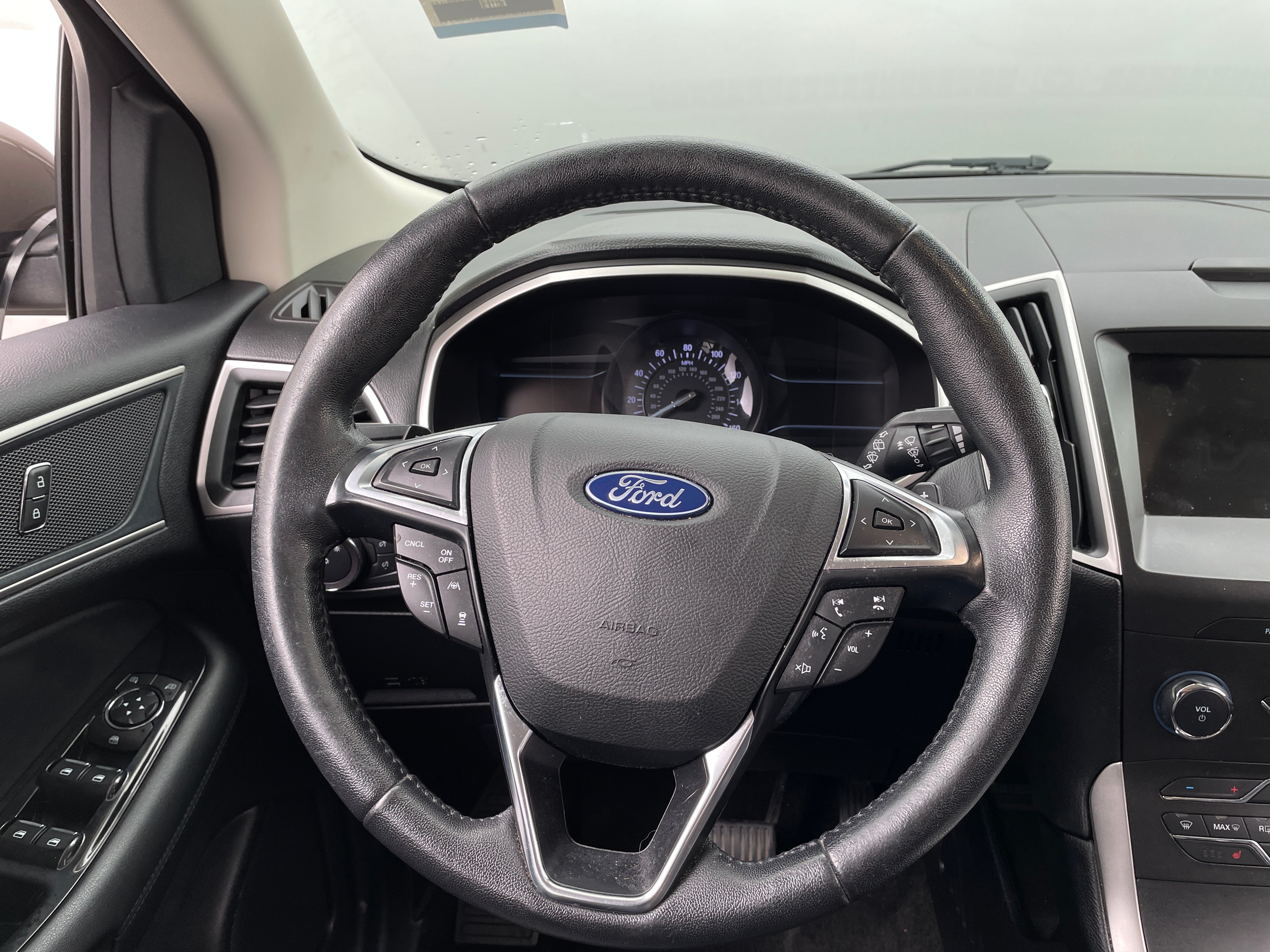 2019 Ford Edge SEL 5