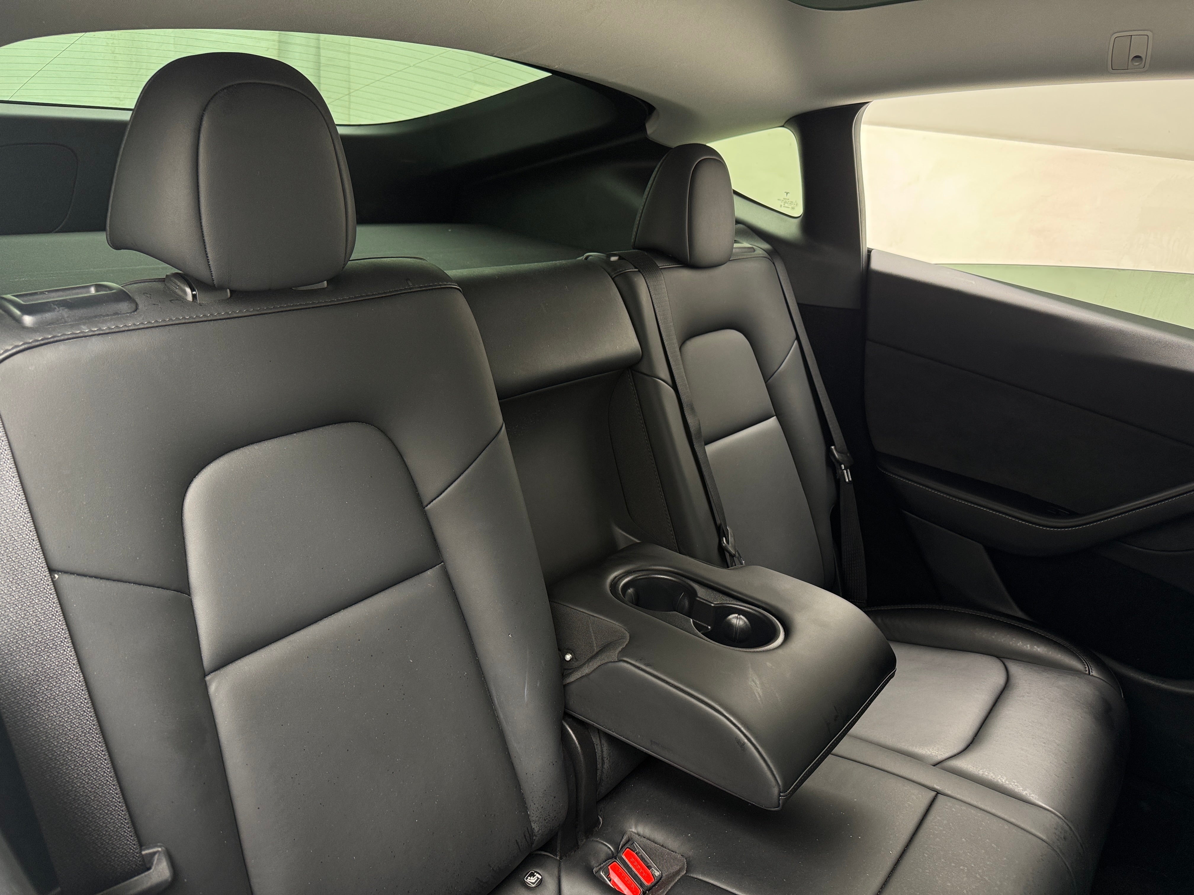 2023 Tesla Model Y Standard Range 5