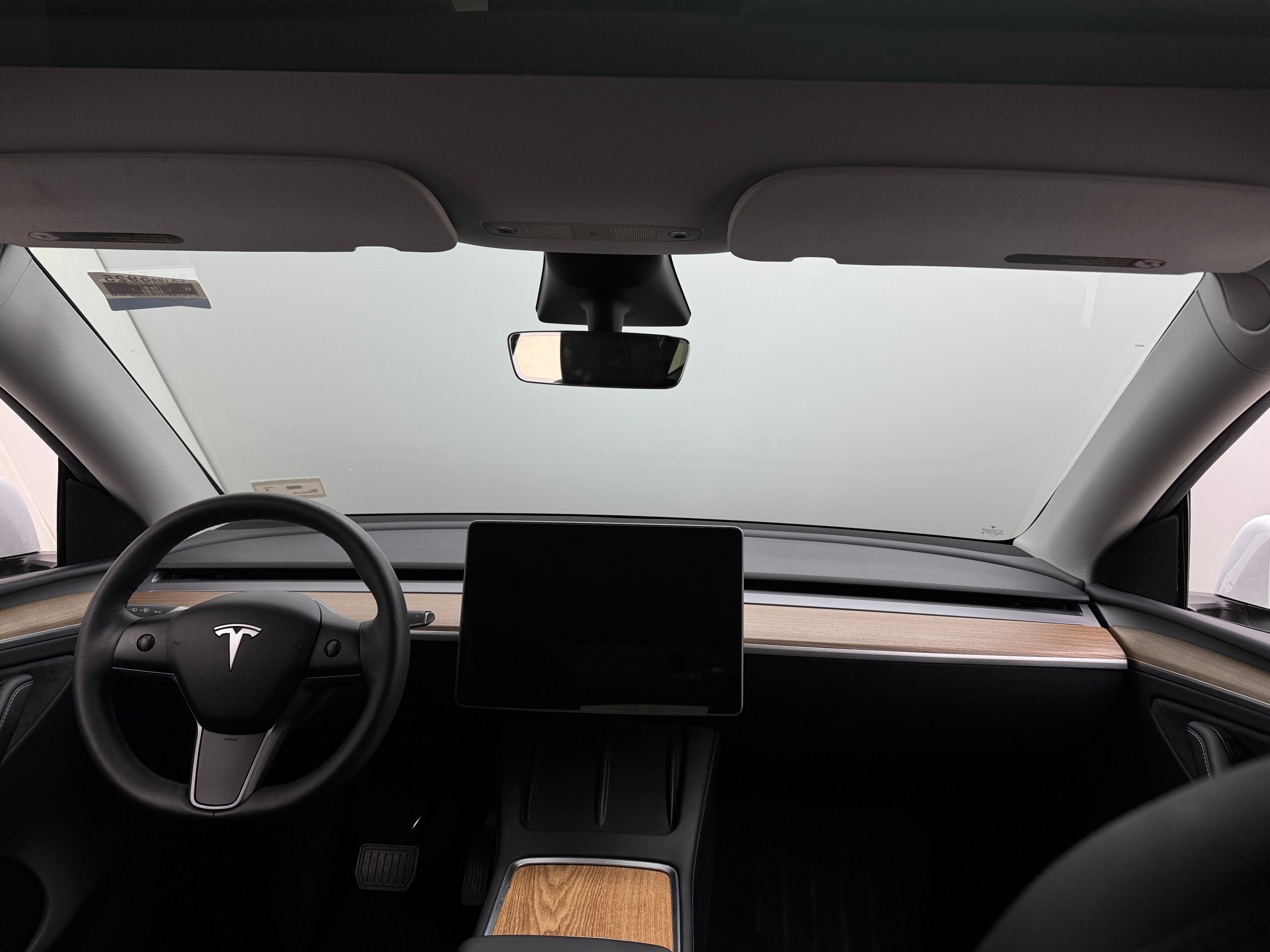 2023 Tesla Model Y Standard Range 2