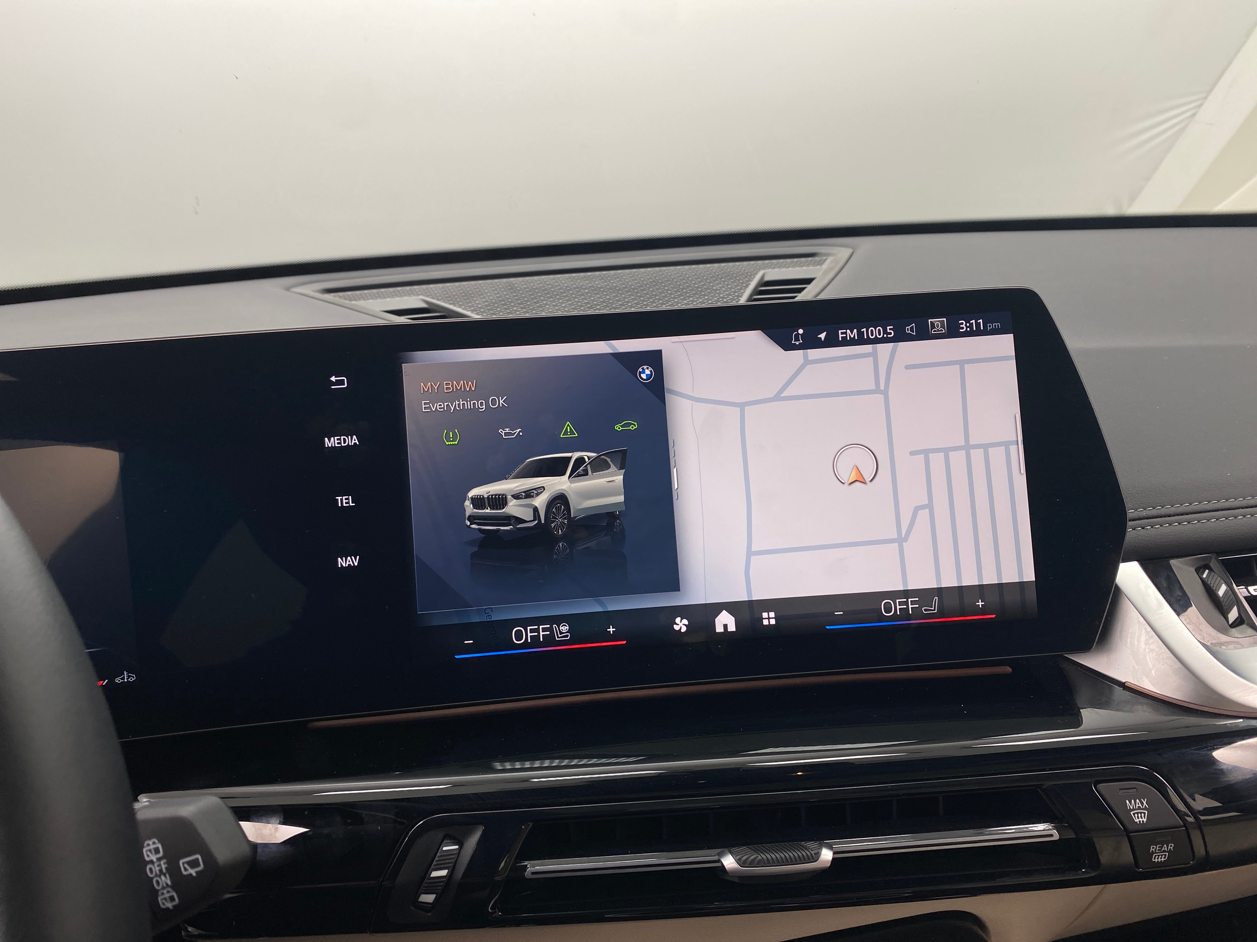 2025 BMW X1 xDrive28i 3