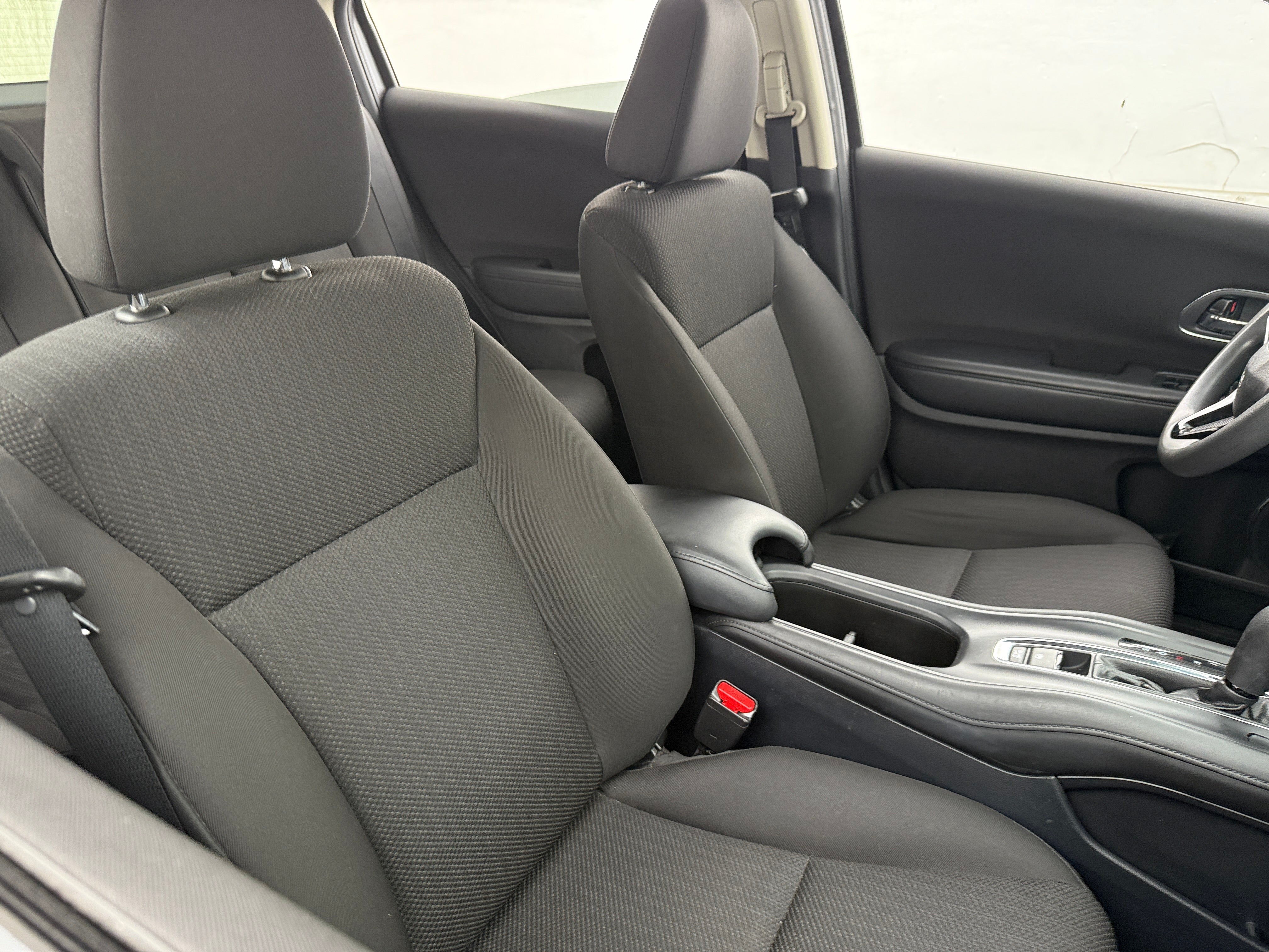 2017 Honda HR-V EX 2