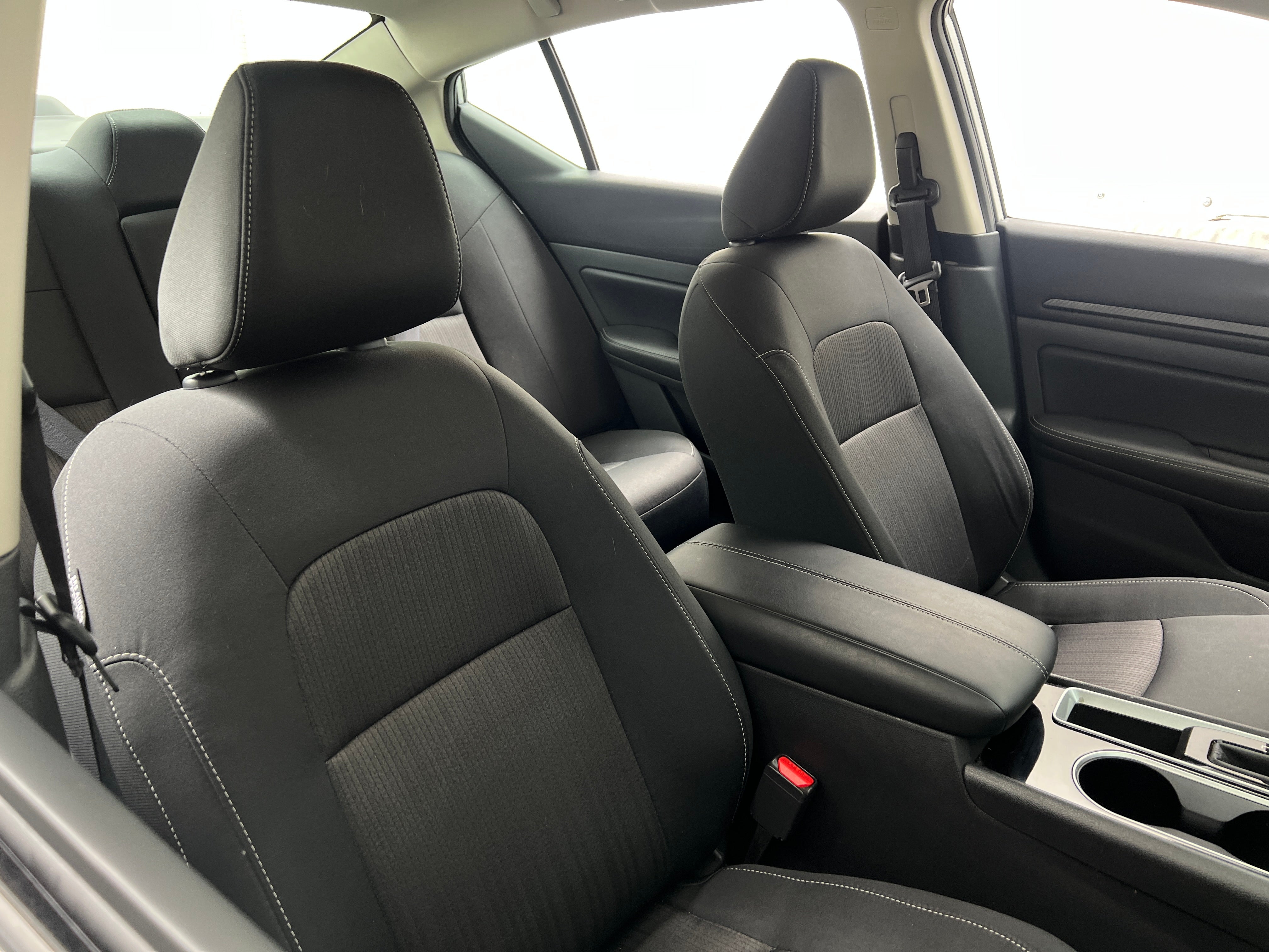 2024 Nissan Altima SV 2
