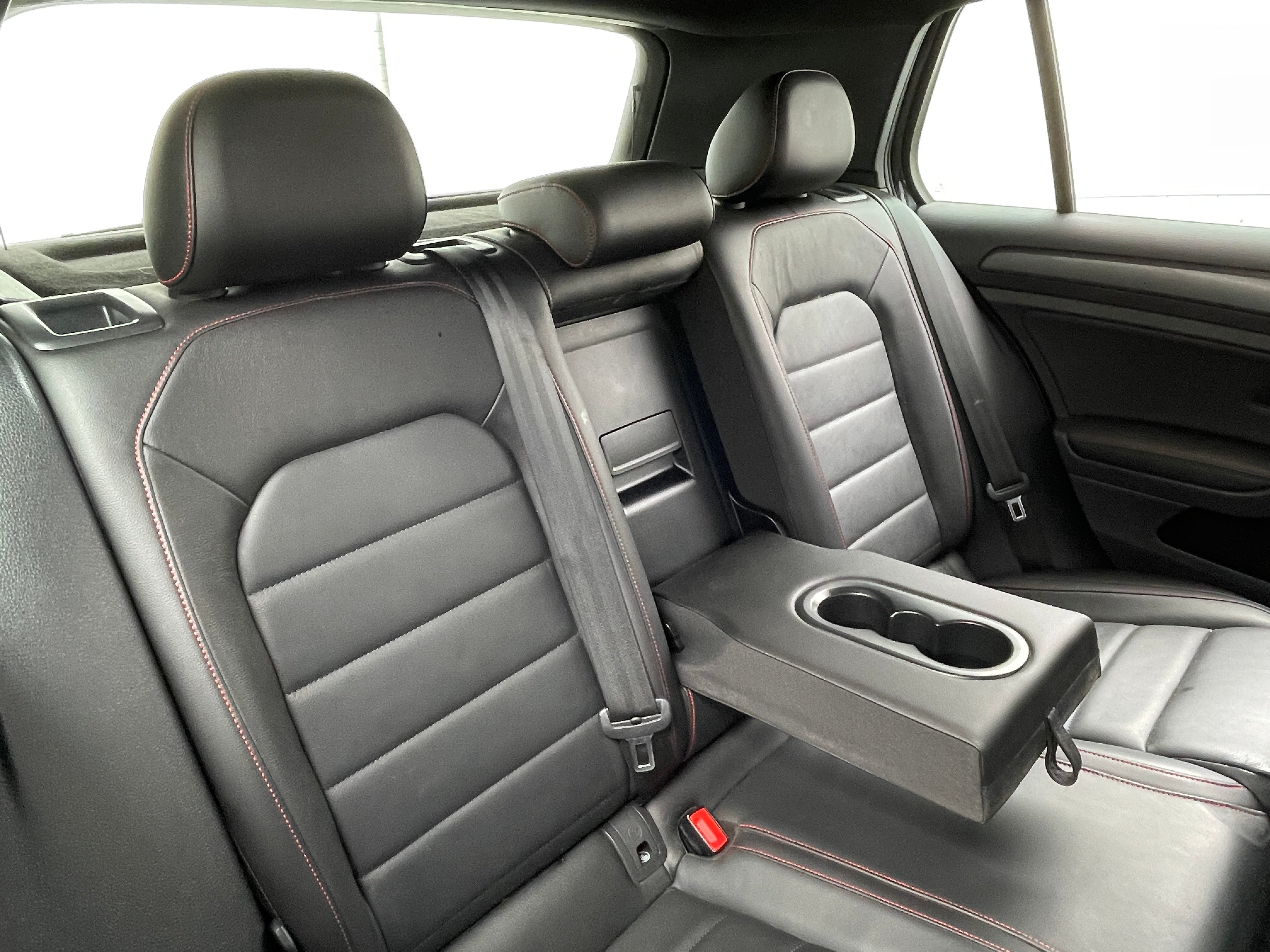 2020 Volkswagen Golf GTI SE 5