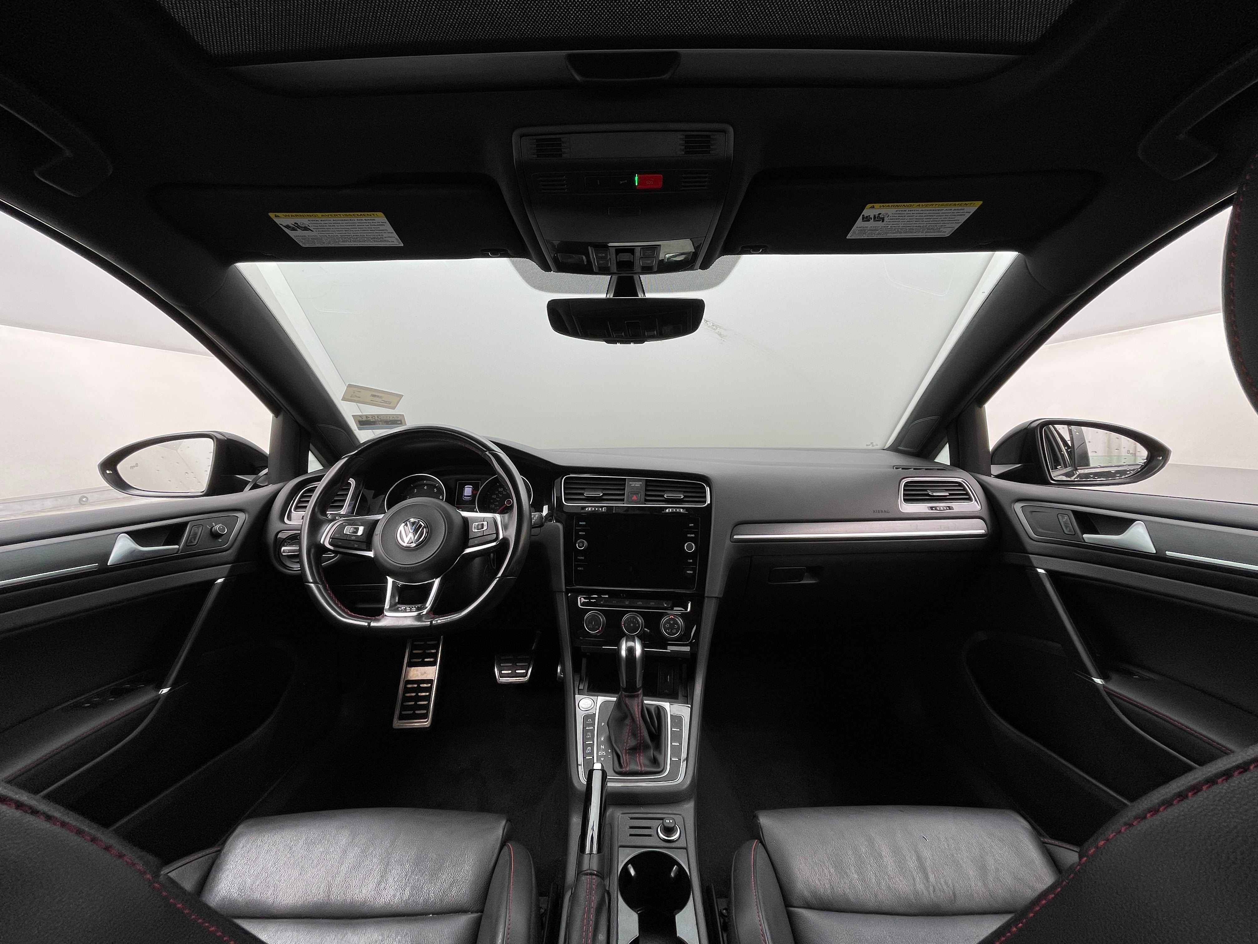 2020 Volkswagen Golf GTI SE 2