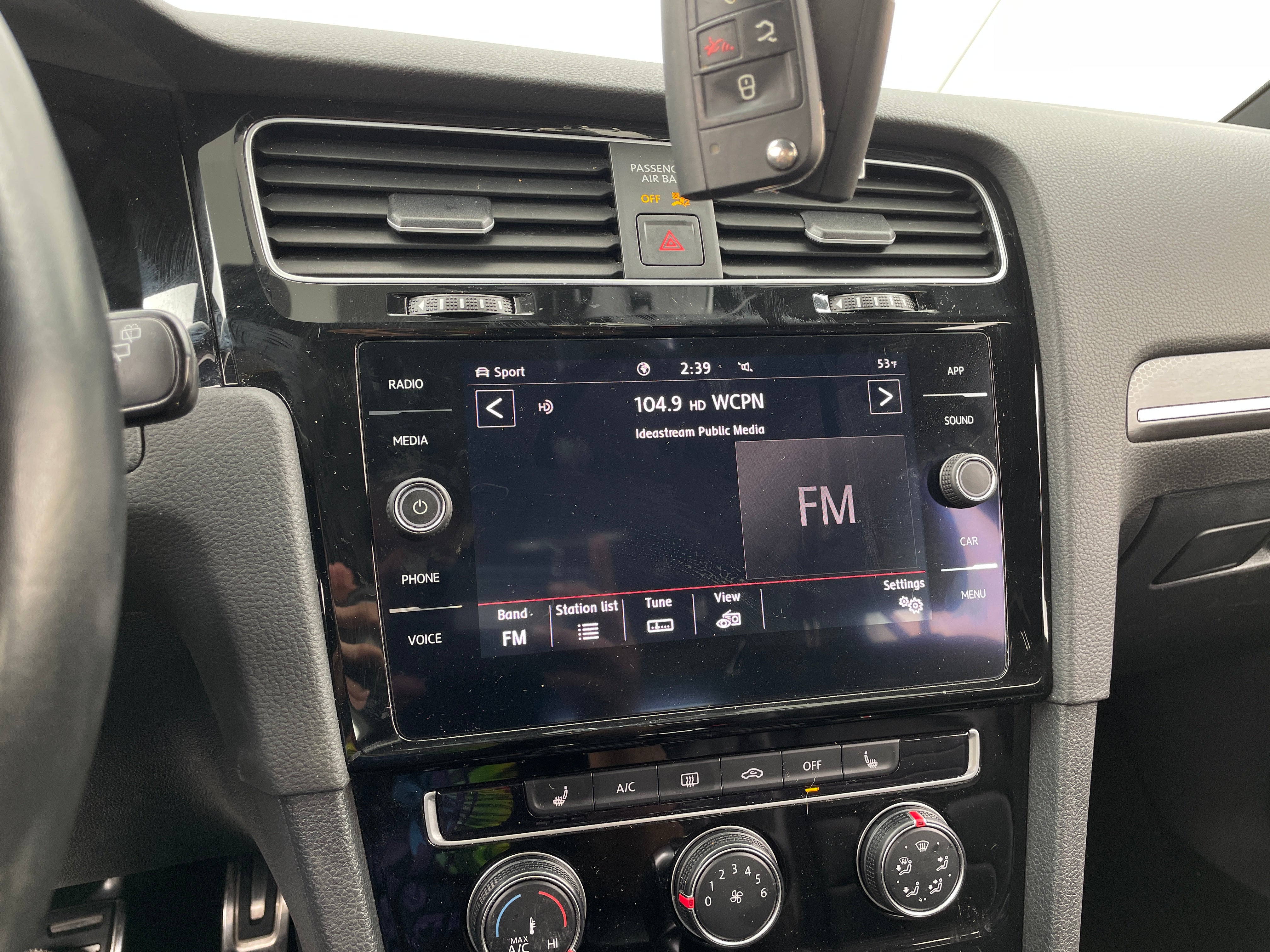 2020 Volkswagen Golf GTI SE 3