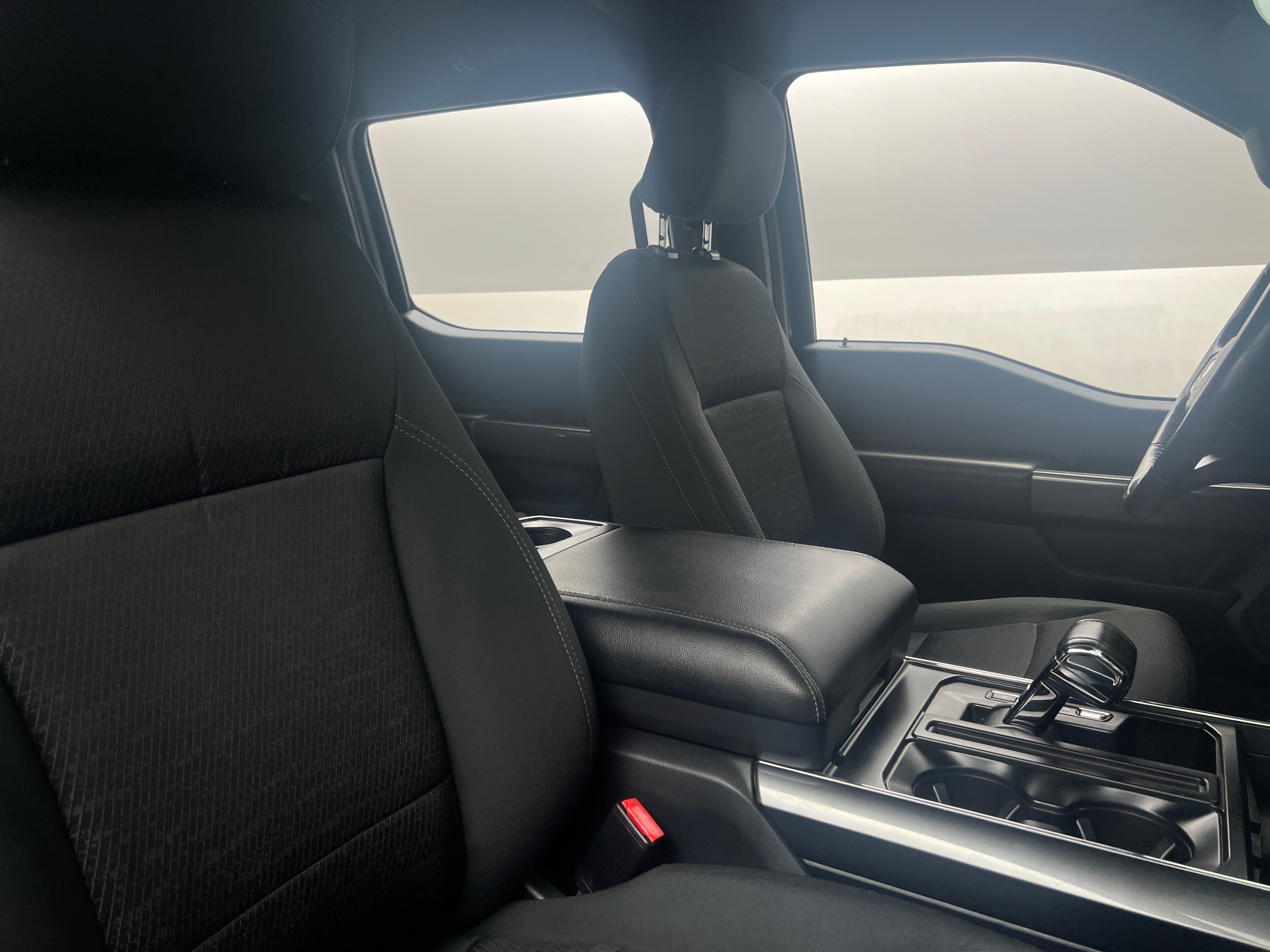 2022 Ford Econoline E-150 2