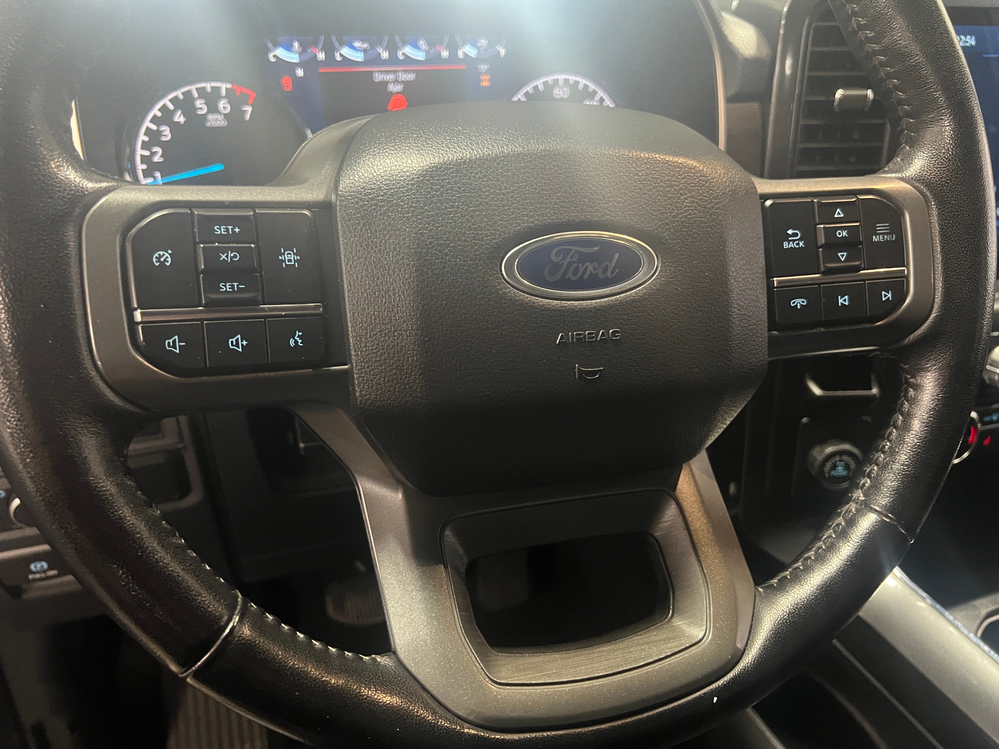 2022 Ford Econoline E-150 5