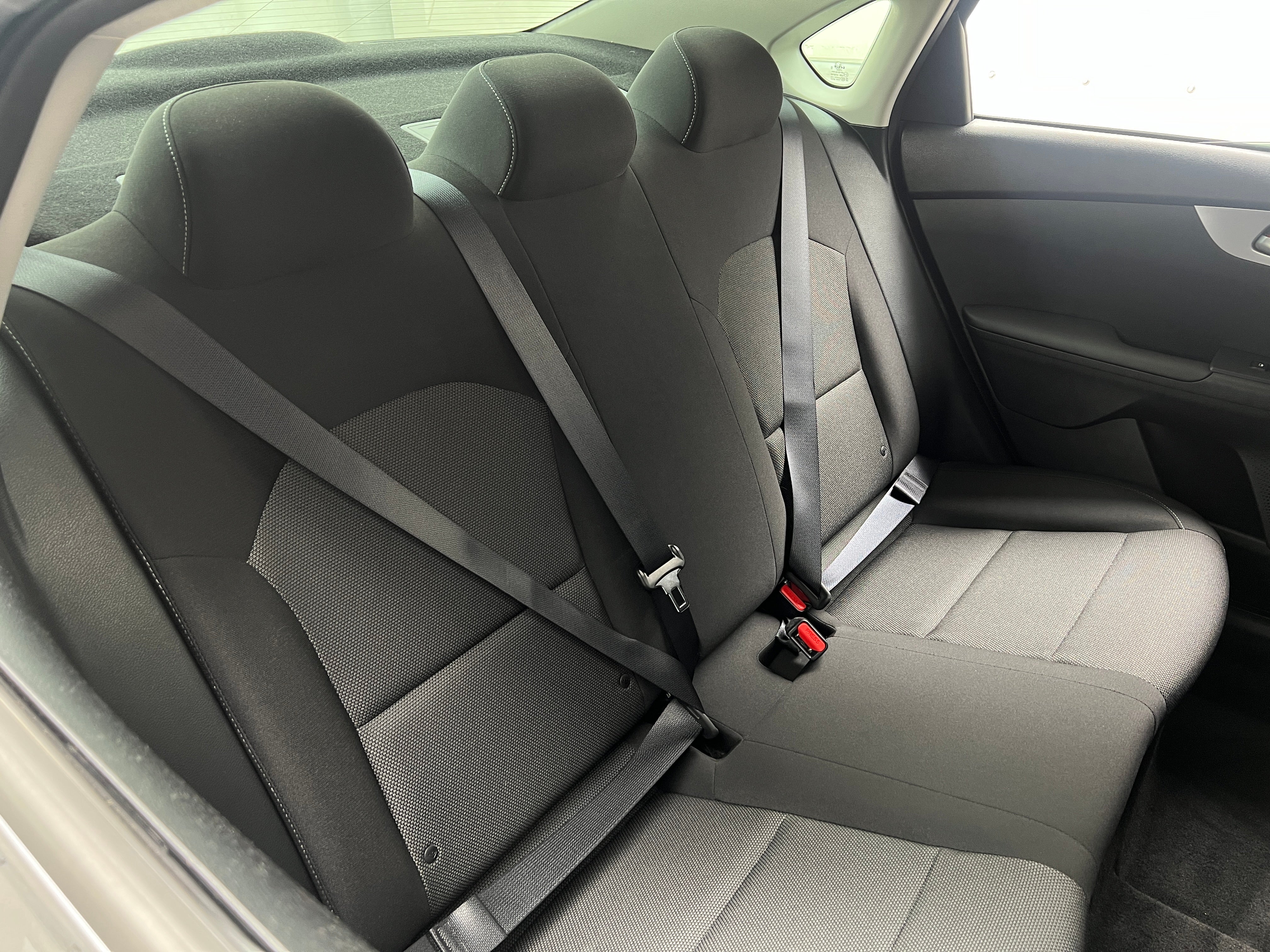 2022 Kia Forte FE 6