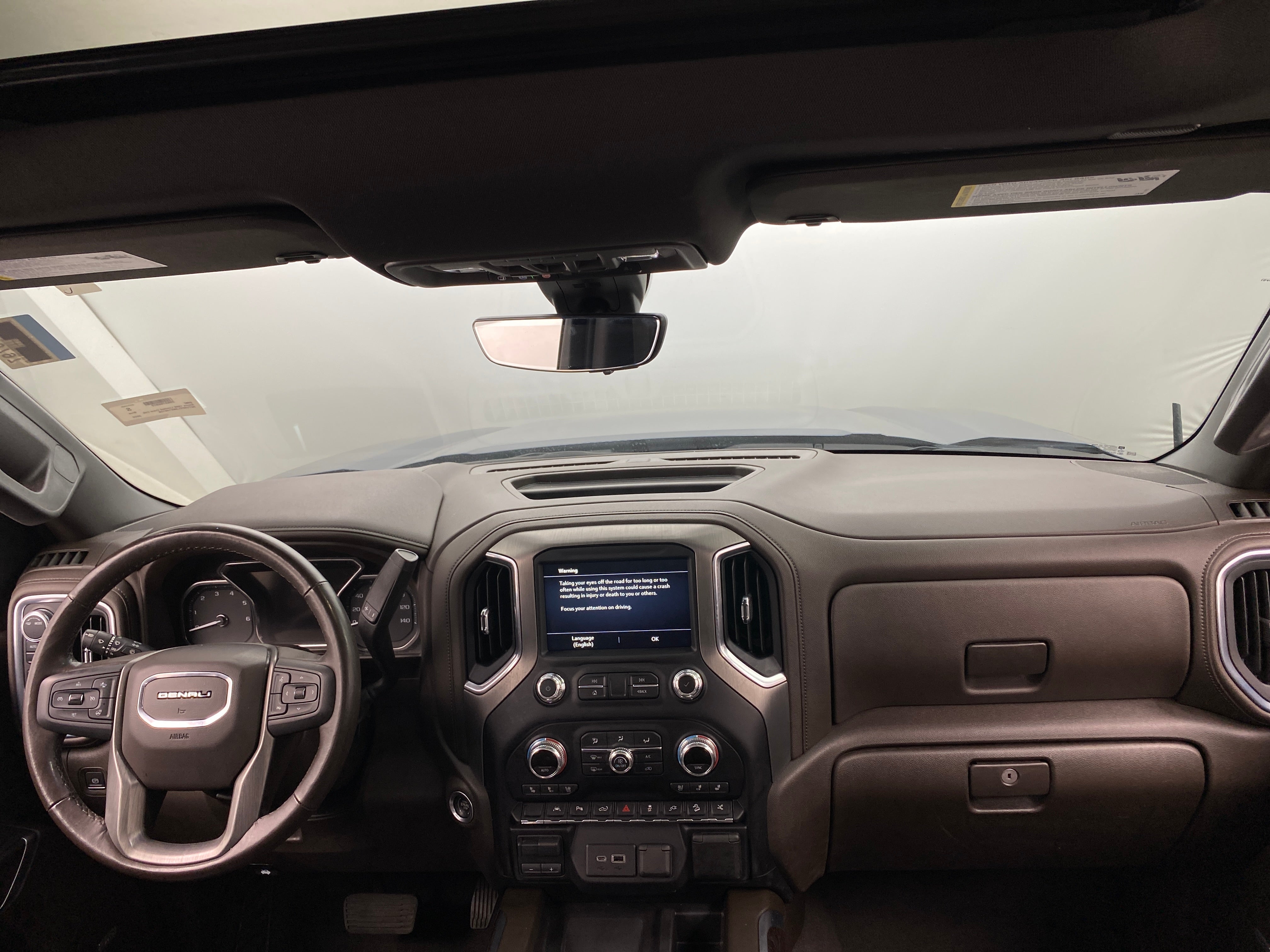 2022 GMC Sierra 1500 Denali 2