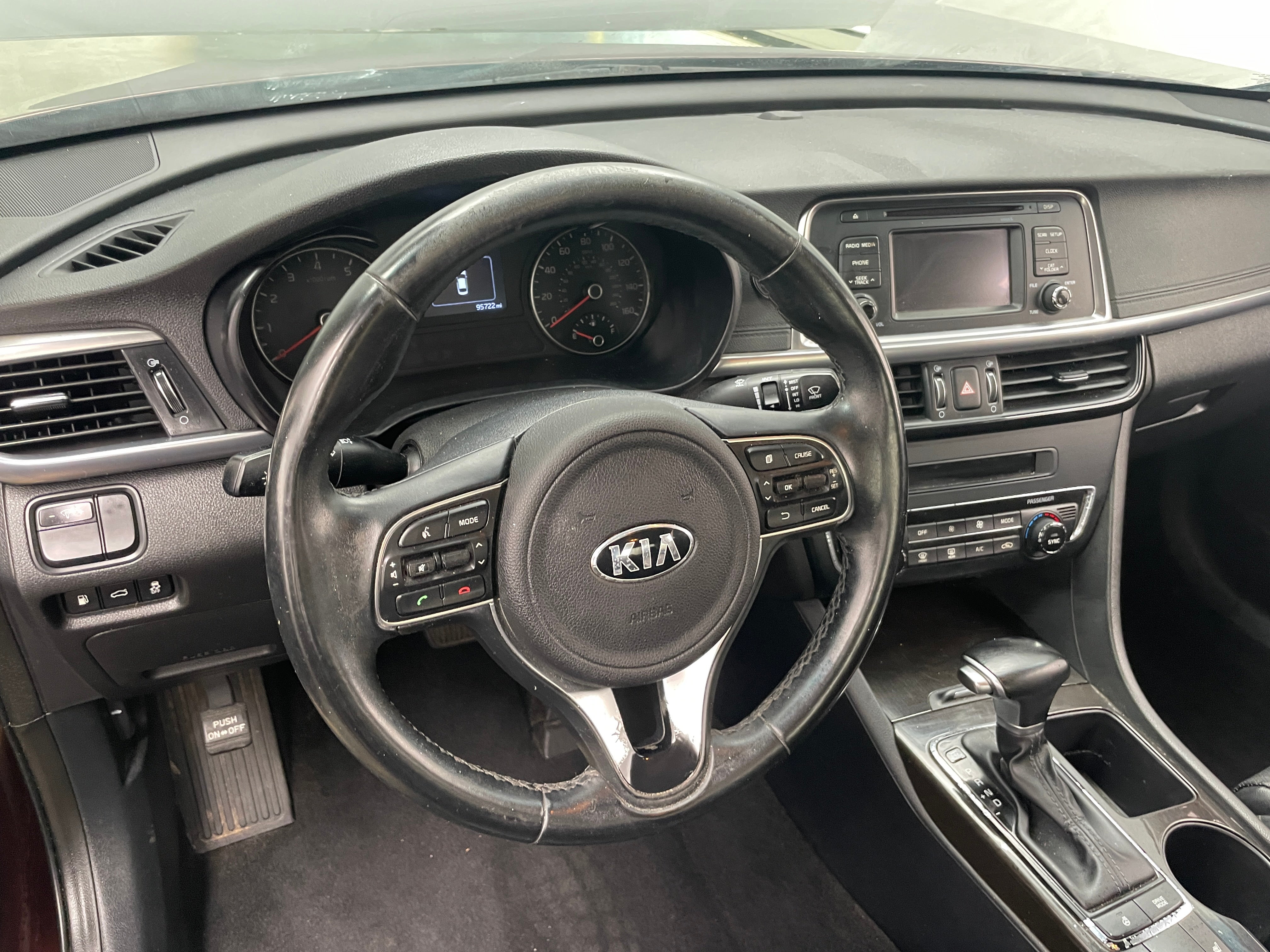 2016 Kia Optima EX 4