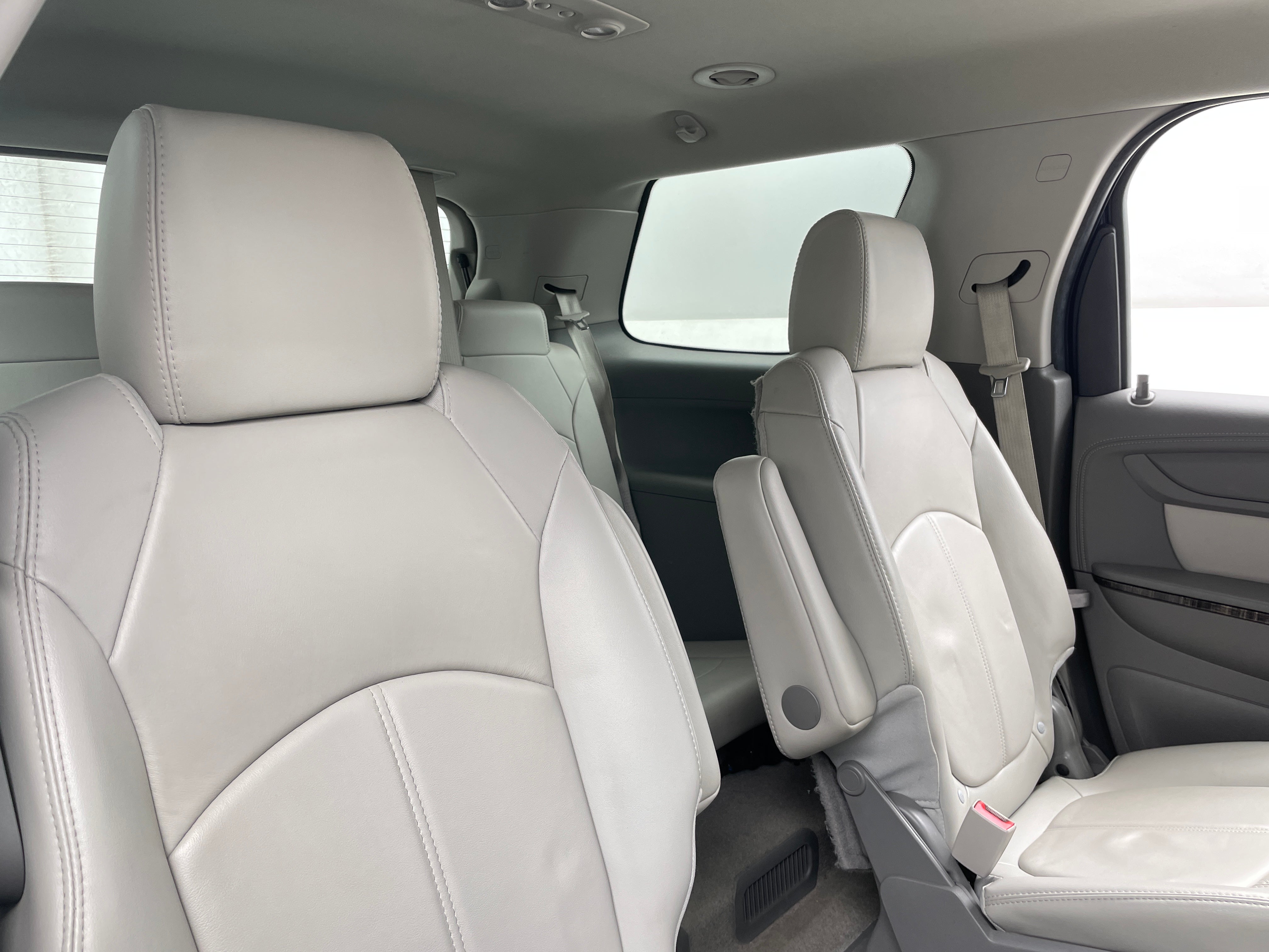 2017 GMC Acadia  5