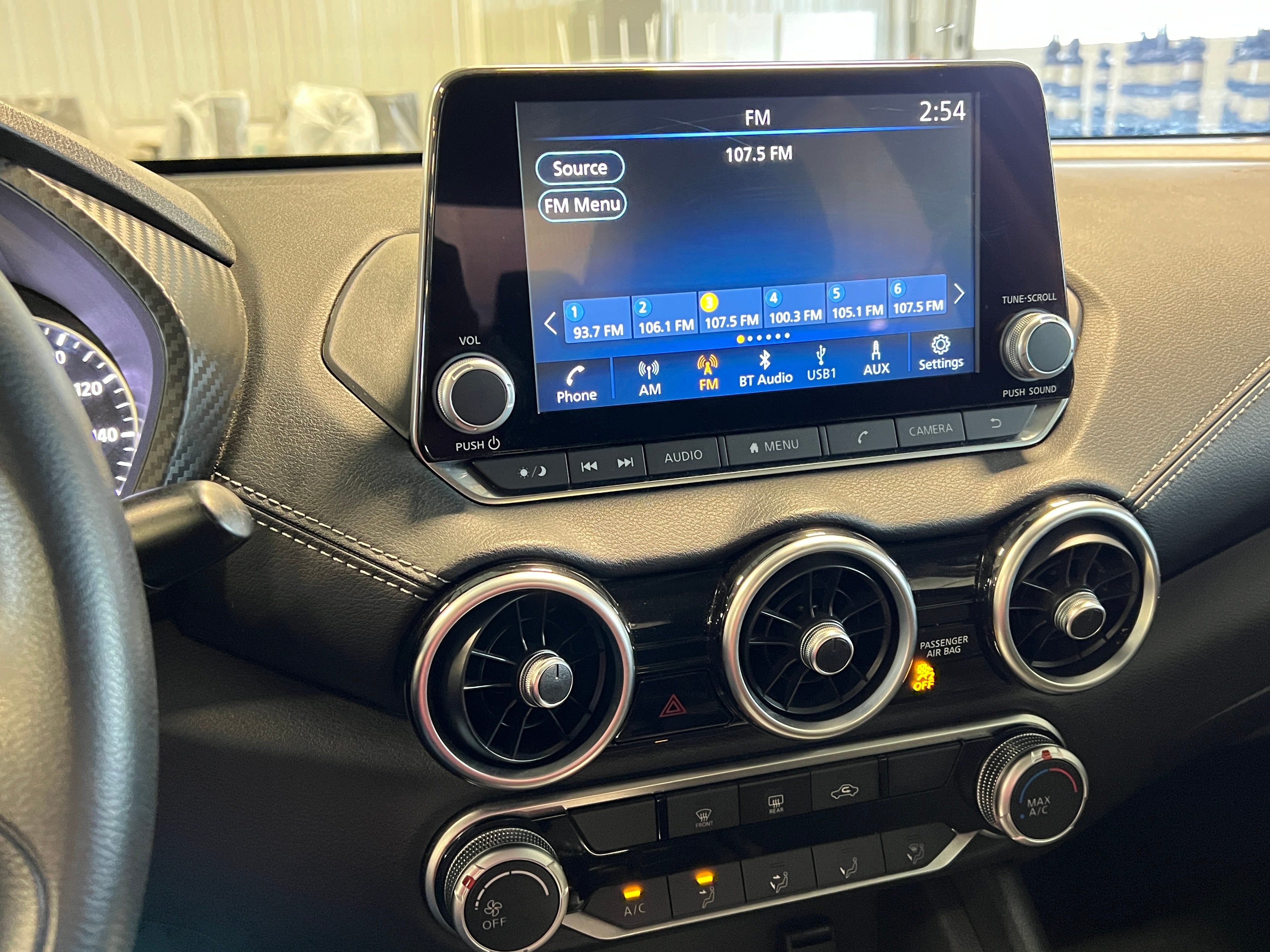 2023 Nissan Sentra SV 4