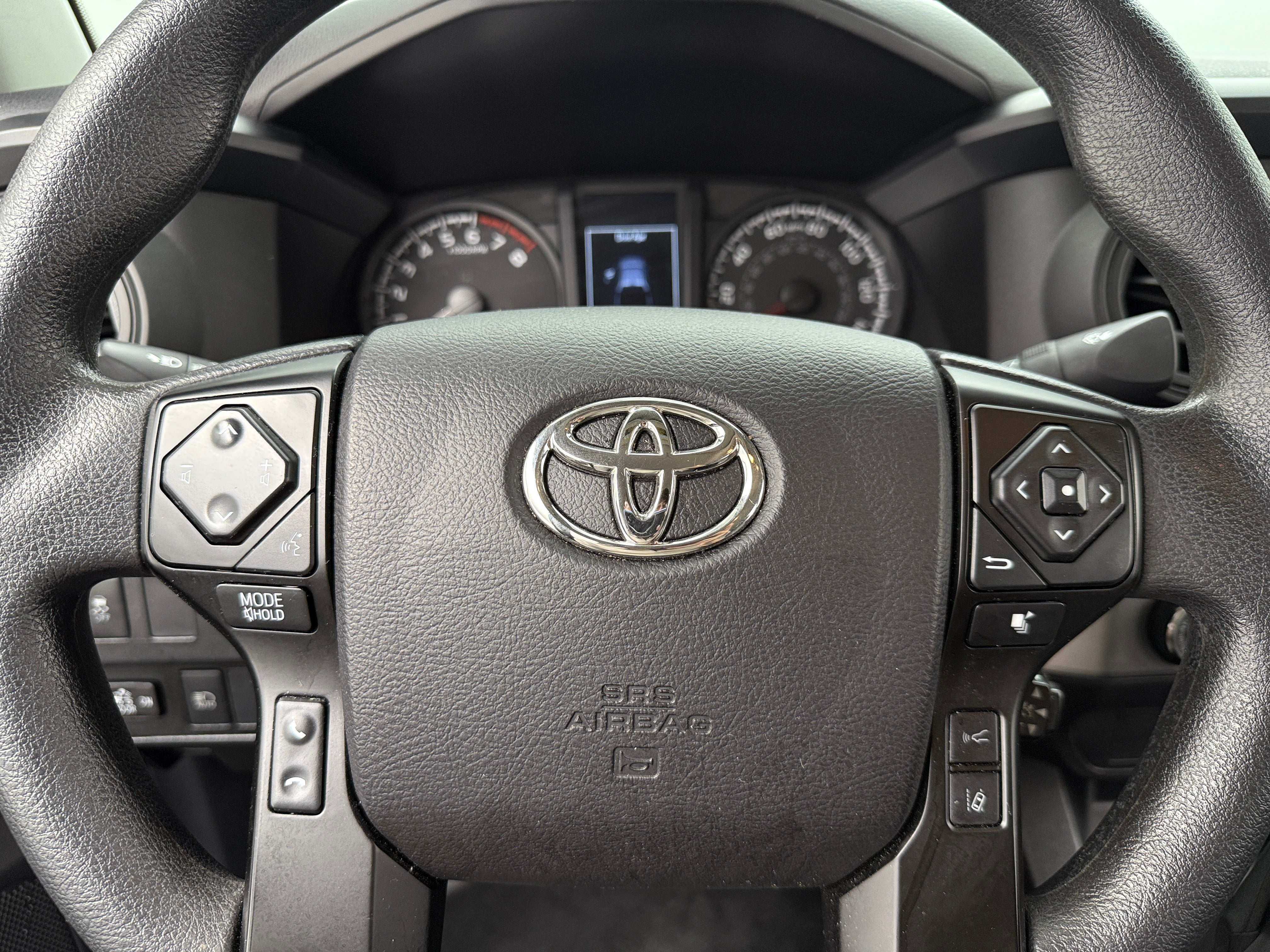 2022 Toyota Tacoma SR5 5