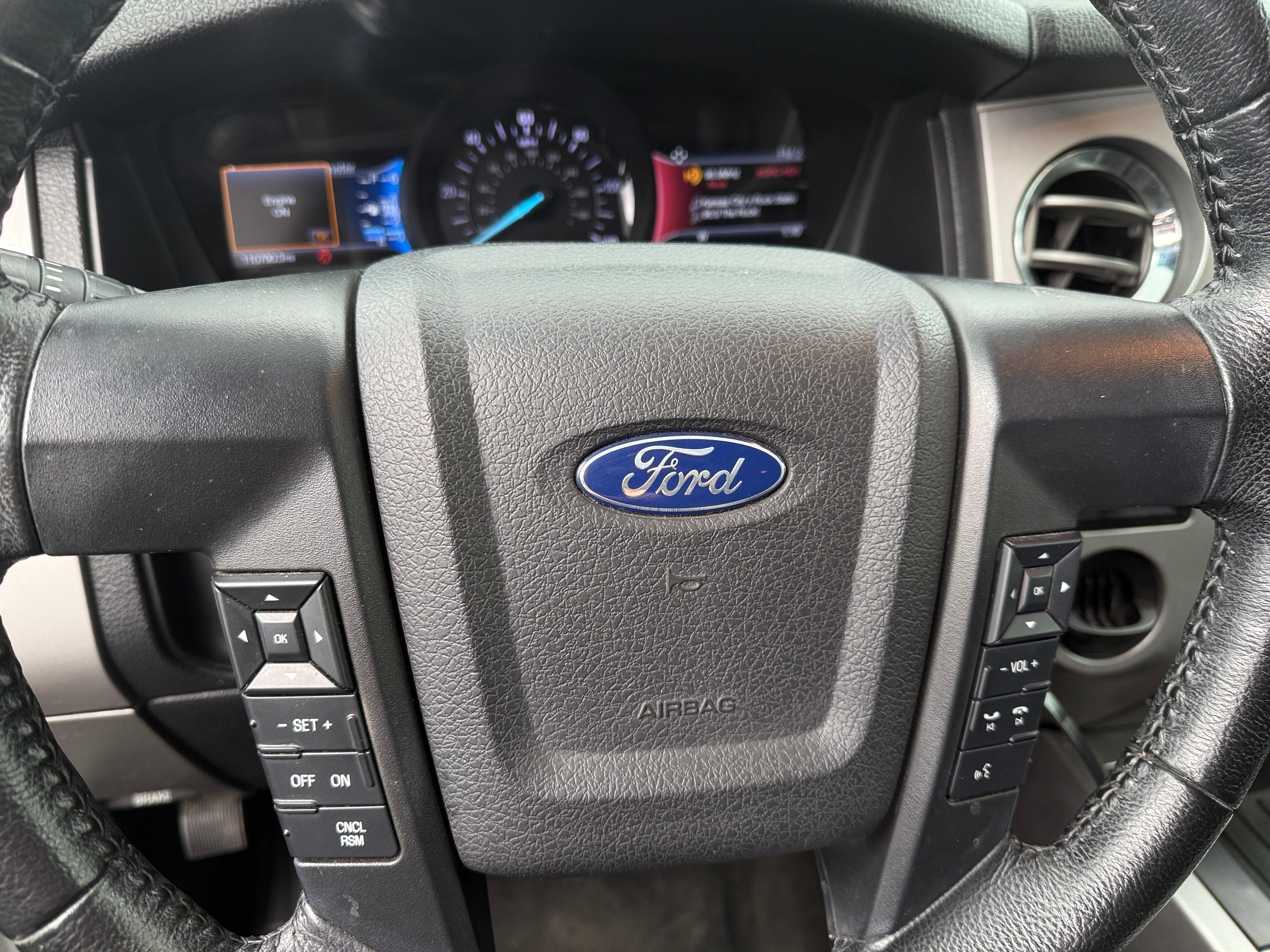 2017 Ford Expedition XLT 5
