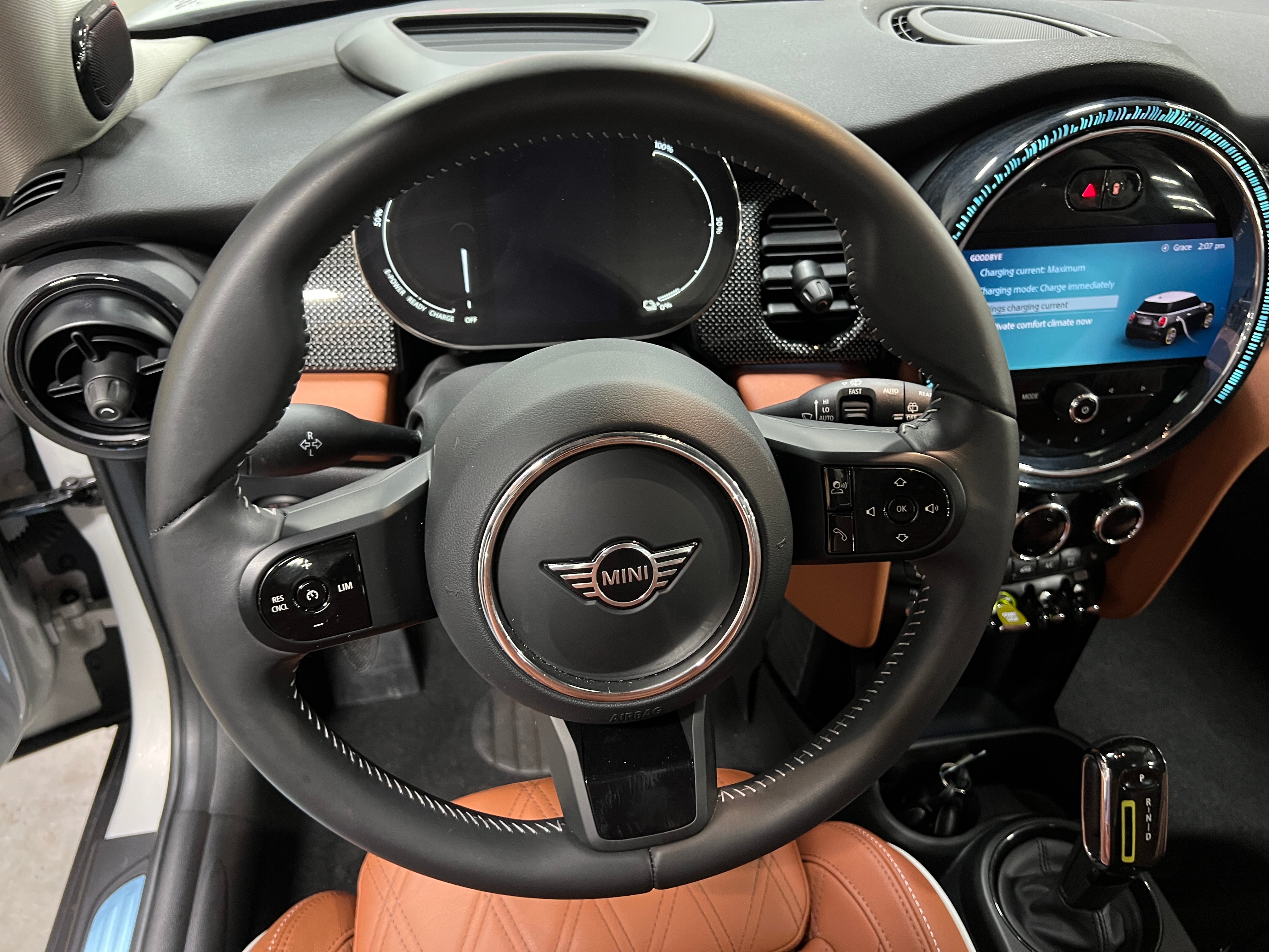 2023 MINI Cooper Hardtop SE 4