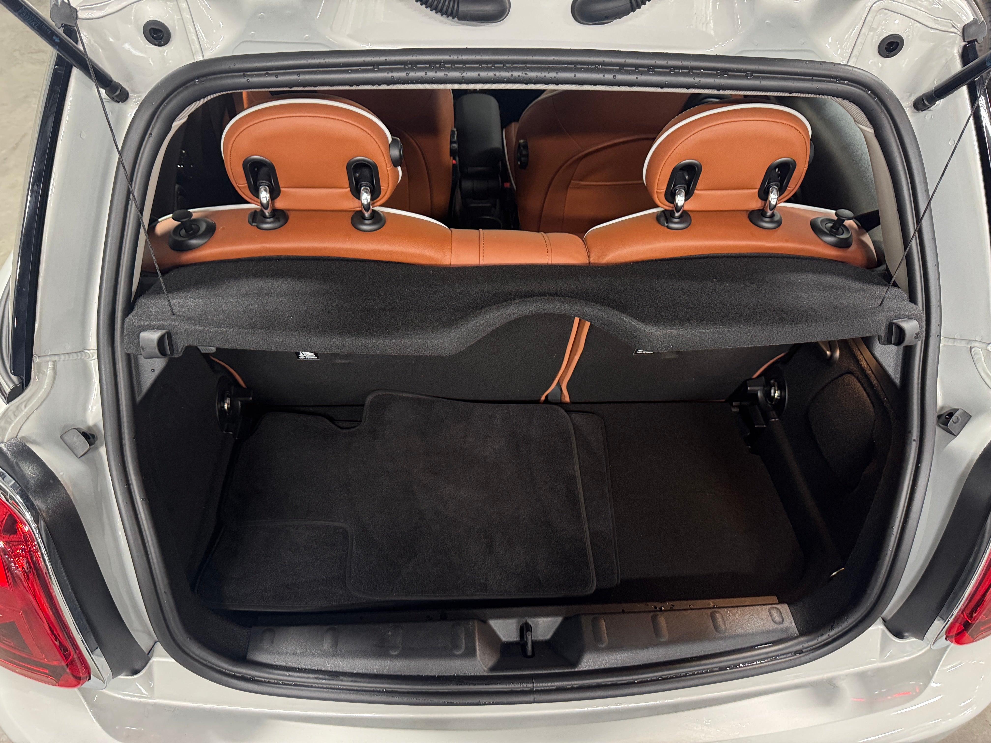 2023 MINI Cooper Hardtop SE 6