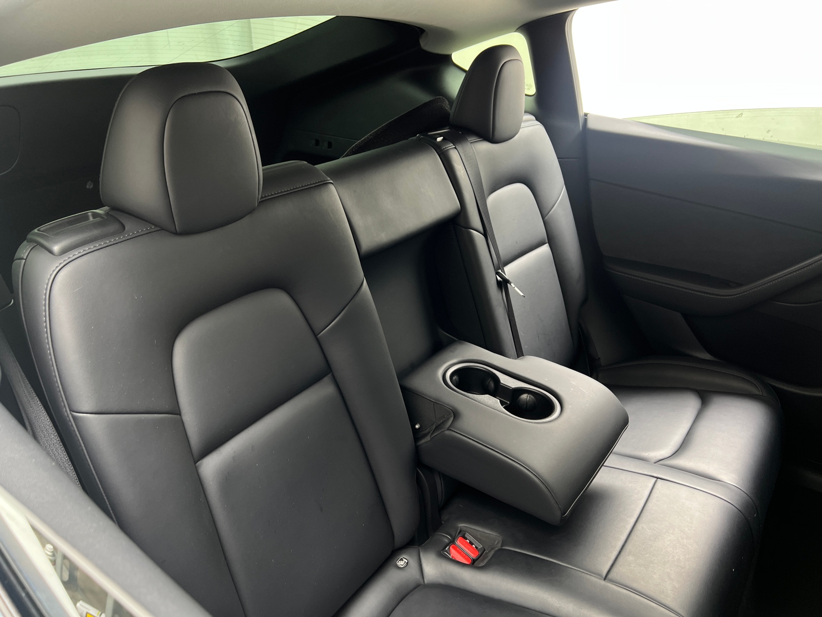 Thumbnail: 2021 Tesla Model Y - 4