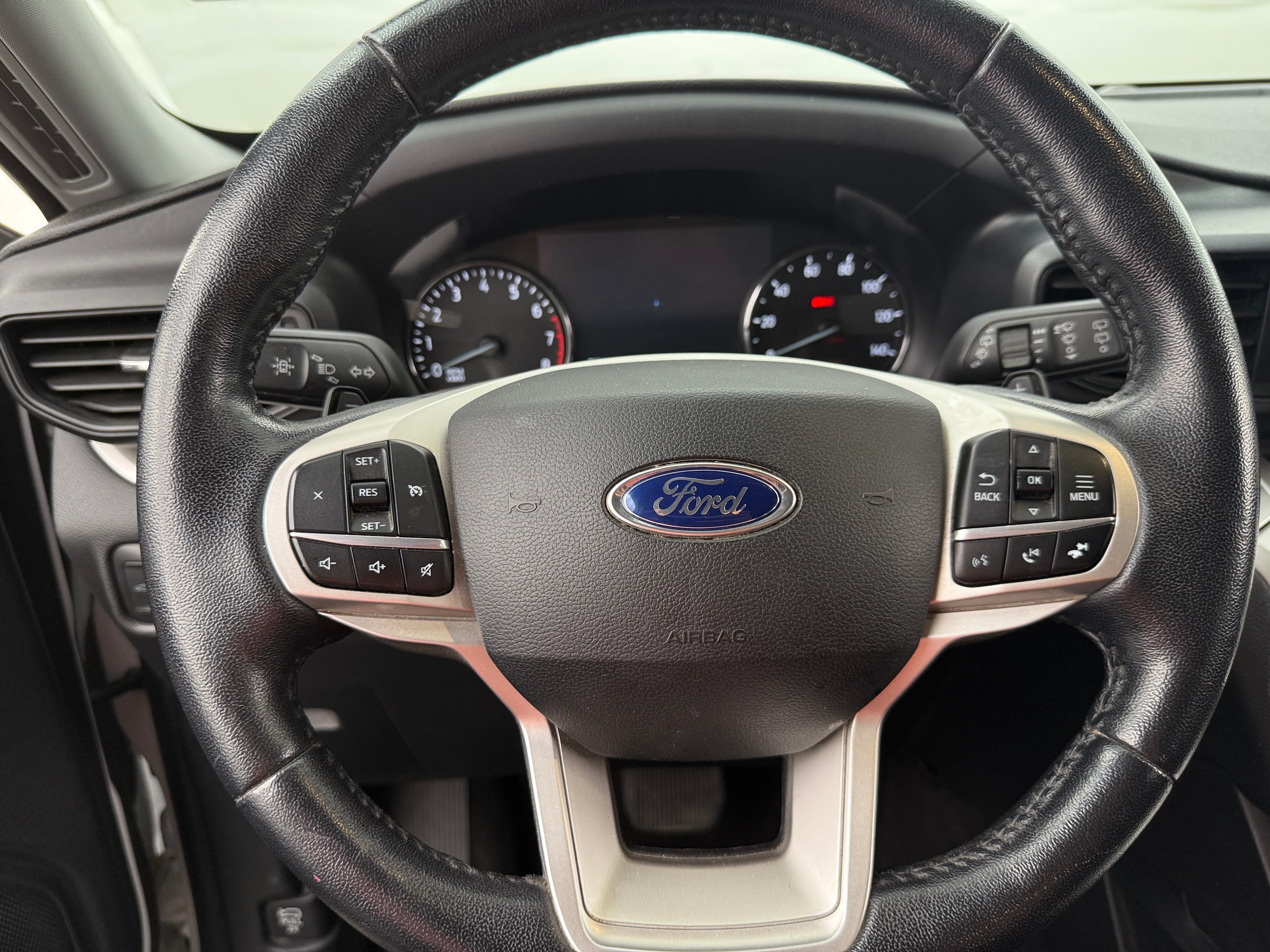 2020 Ford Explorer XLT 5