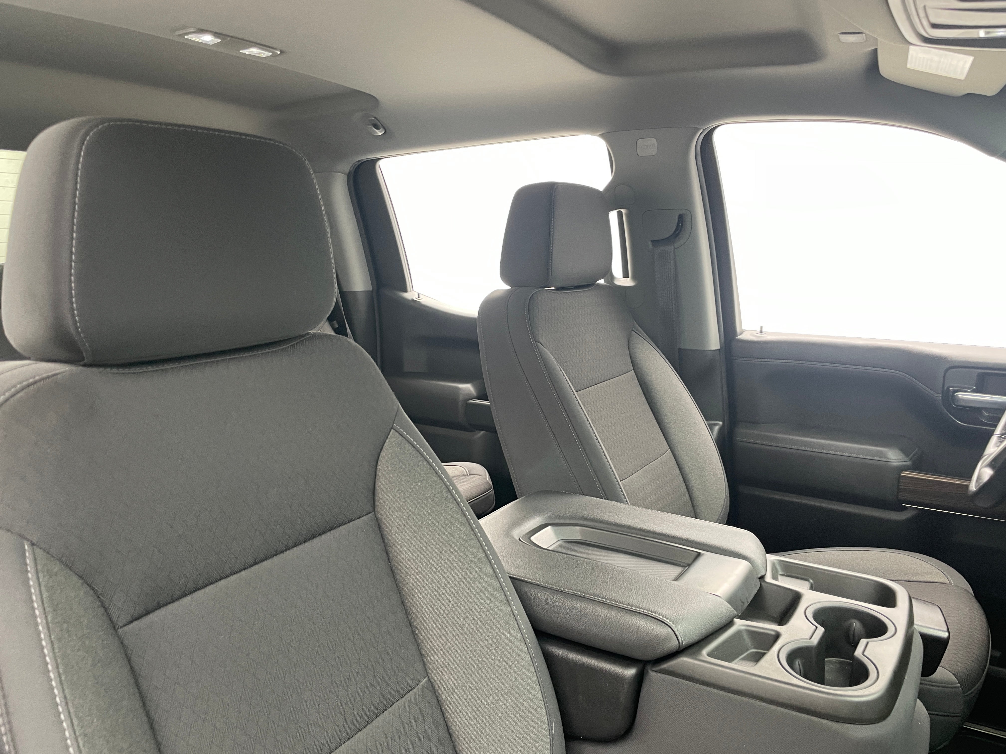 2021 Chevrolet Silverado 1500 LT 2