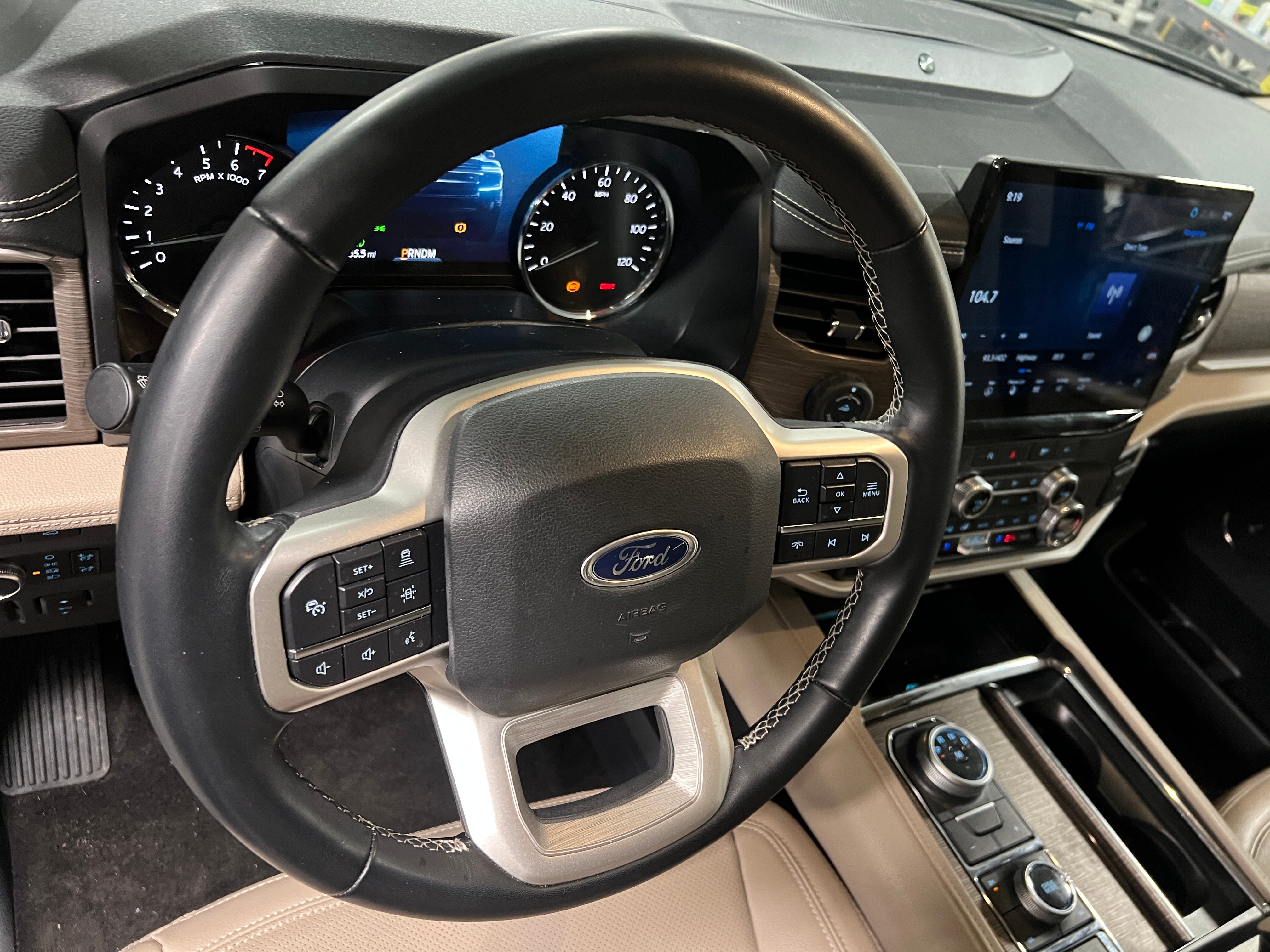 2022 Ford Expedition Limited 4