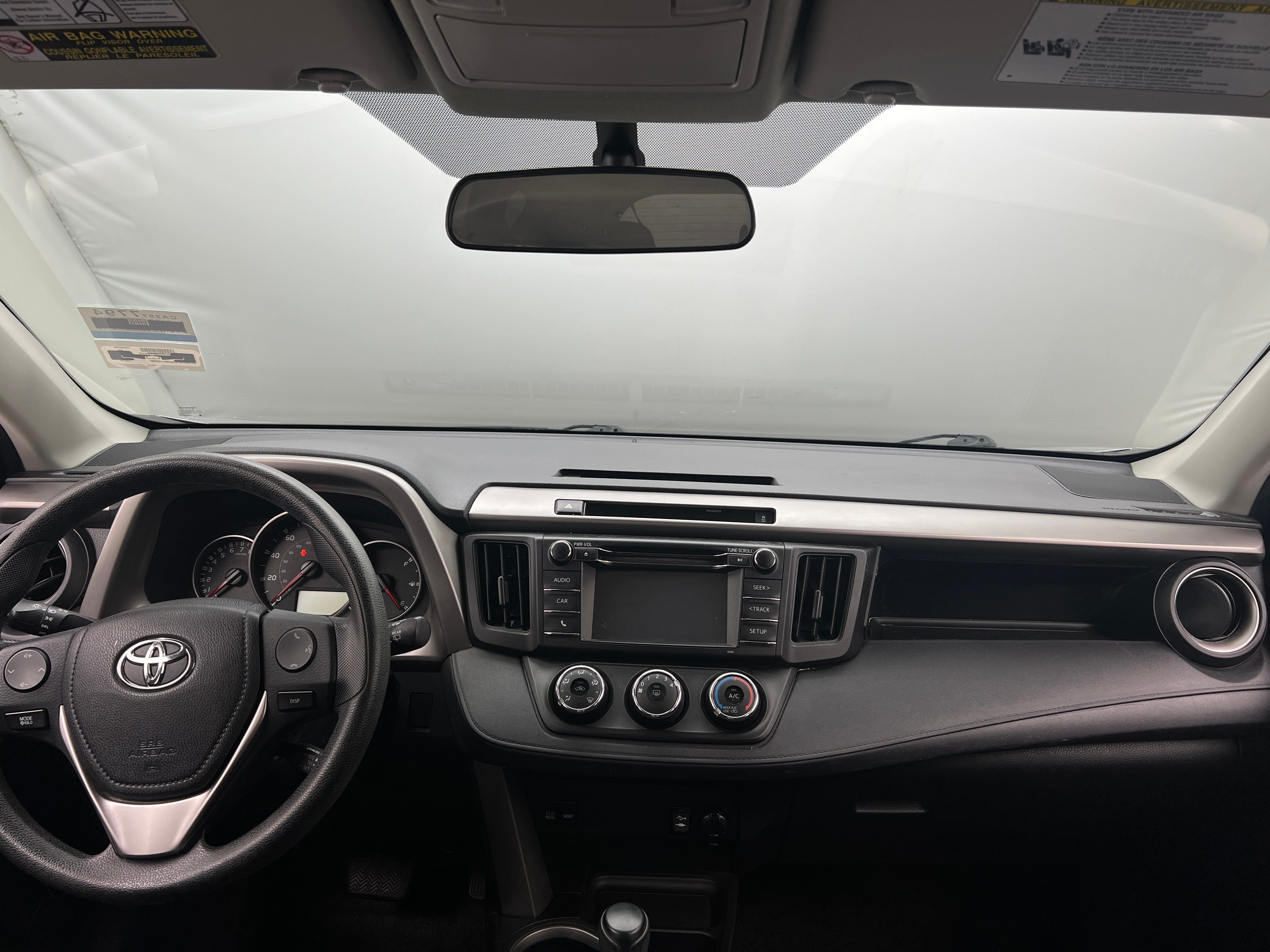 2016 Toyota RAV4 LE 3