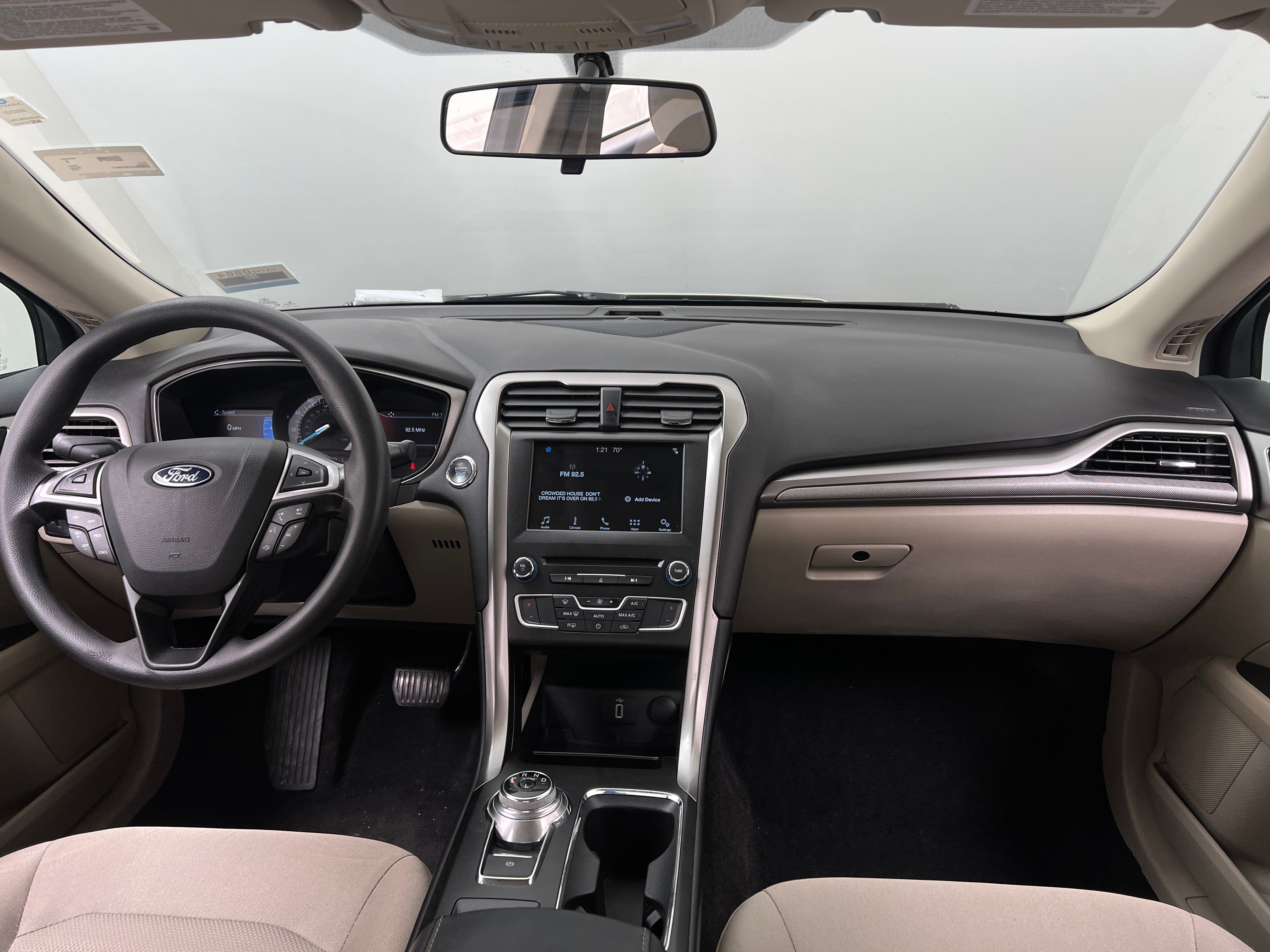 2018 Ford Fusion SE 3