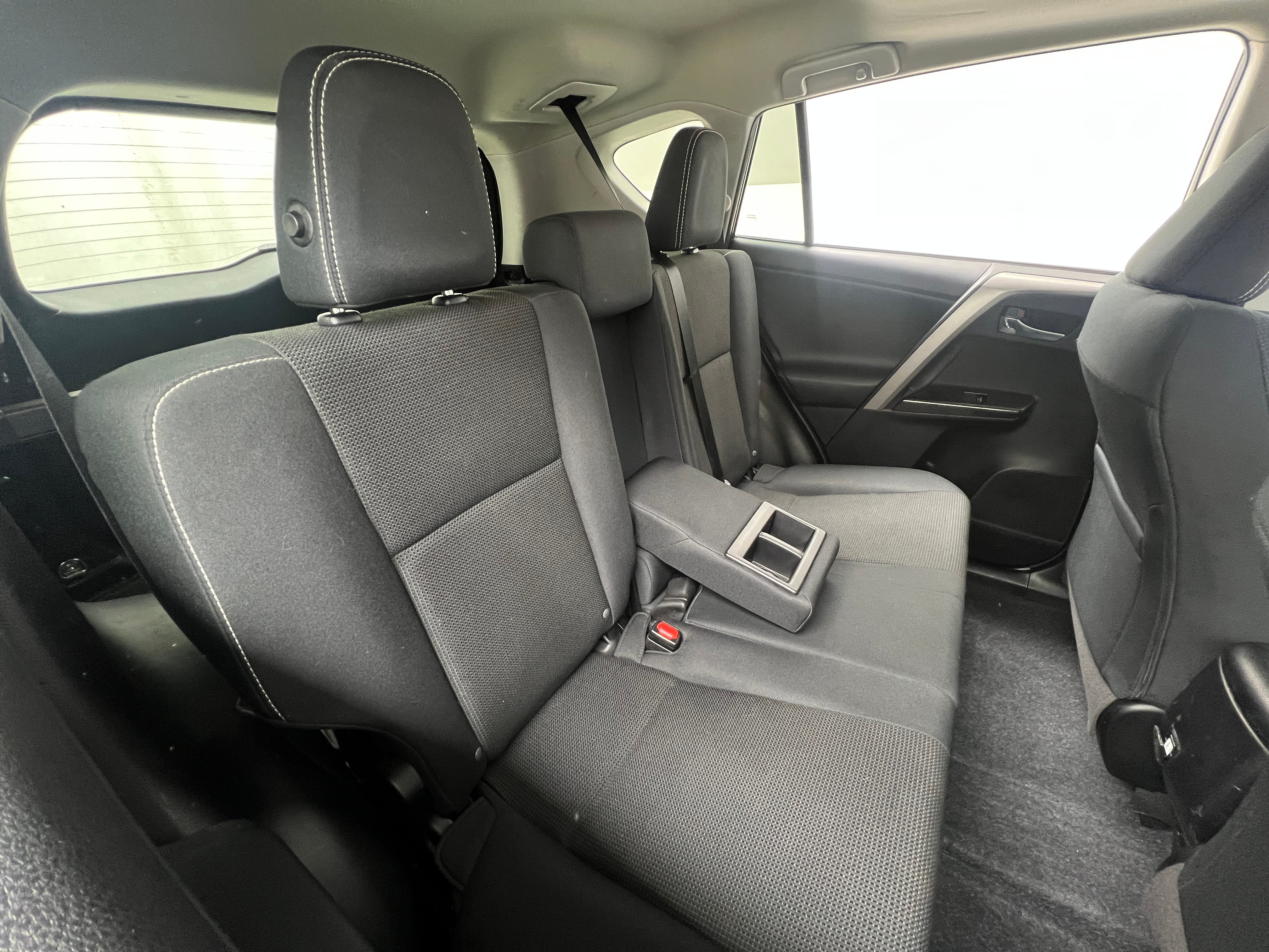 2018 Toyota RAV4 Adventure 6