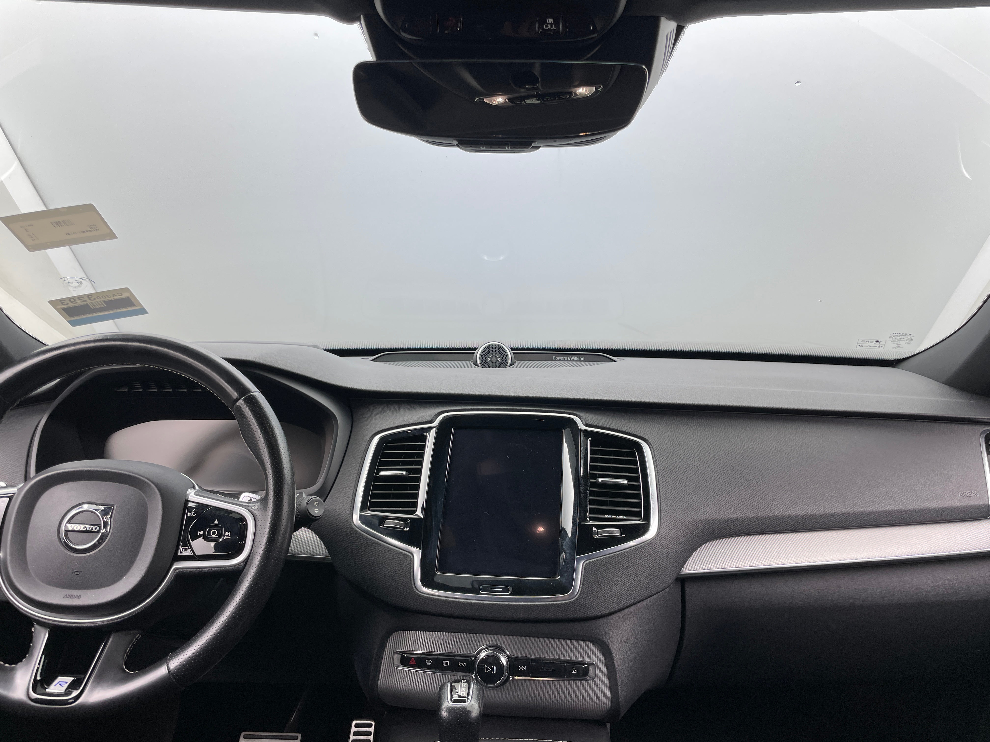 2016 Volvo XC90 T6 R-Design 2