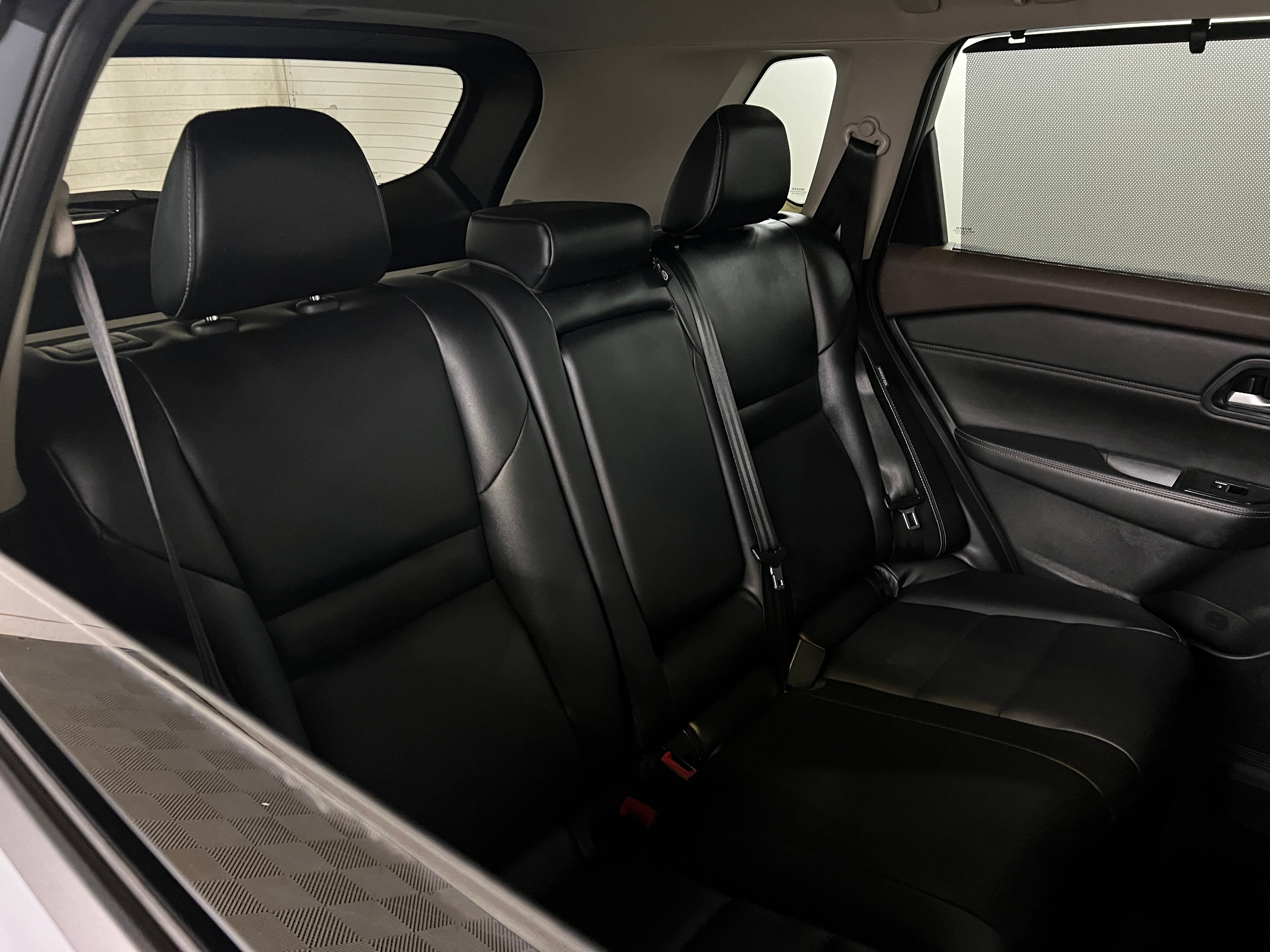 2023 Nissan Rogue SL 5