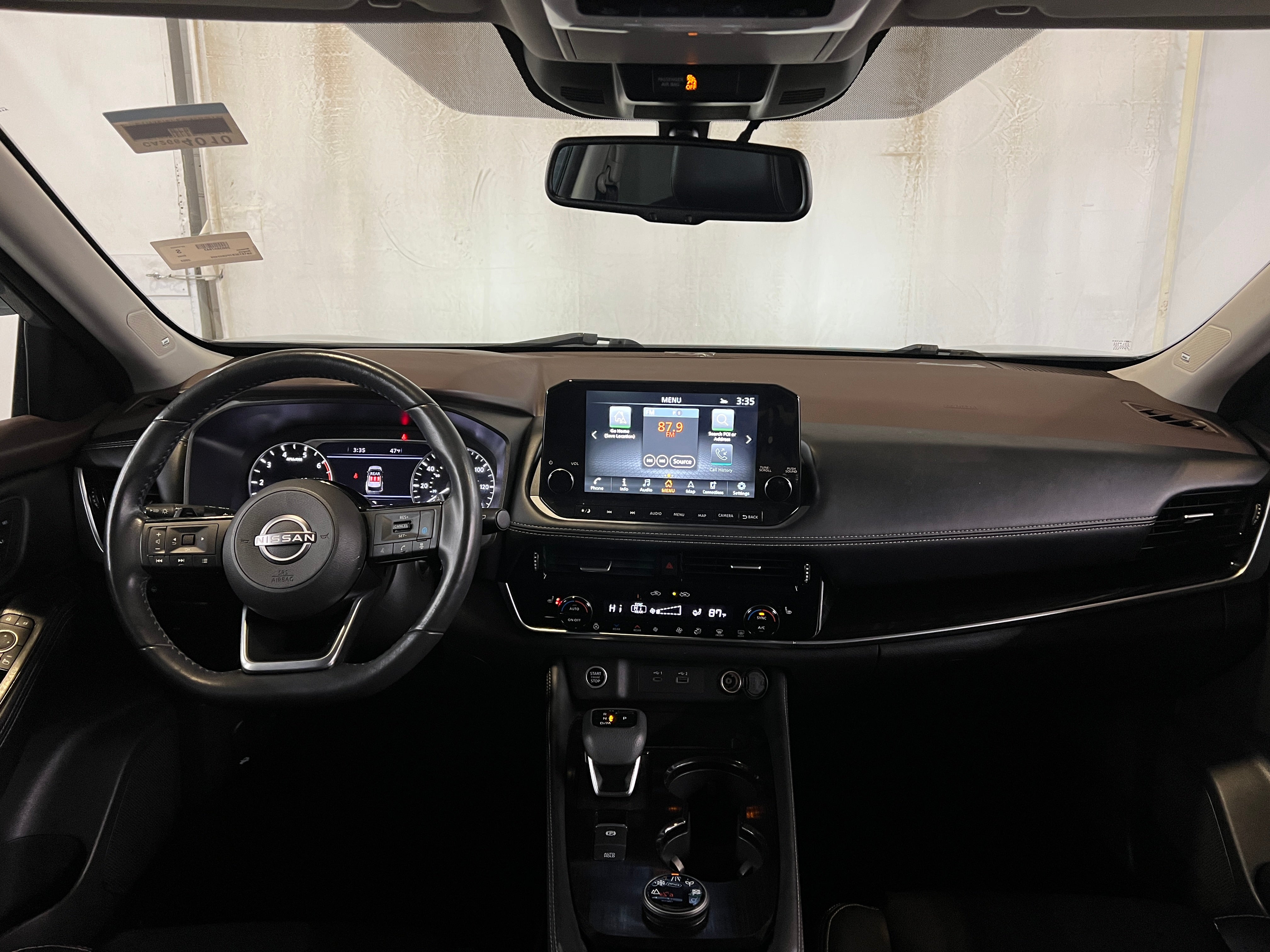 2023 Nissan Rogue SL 2