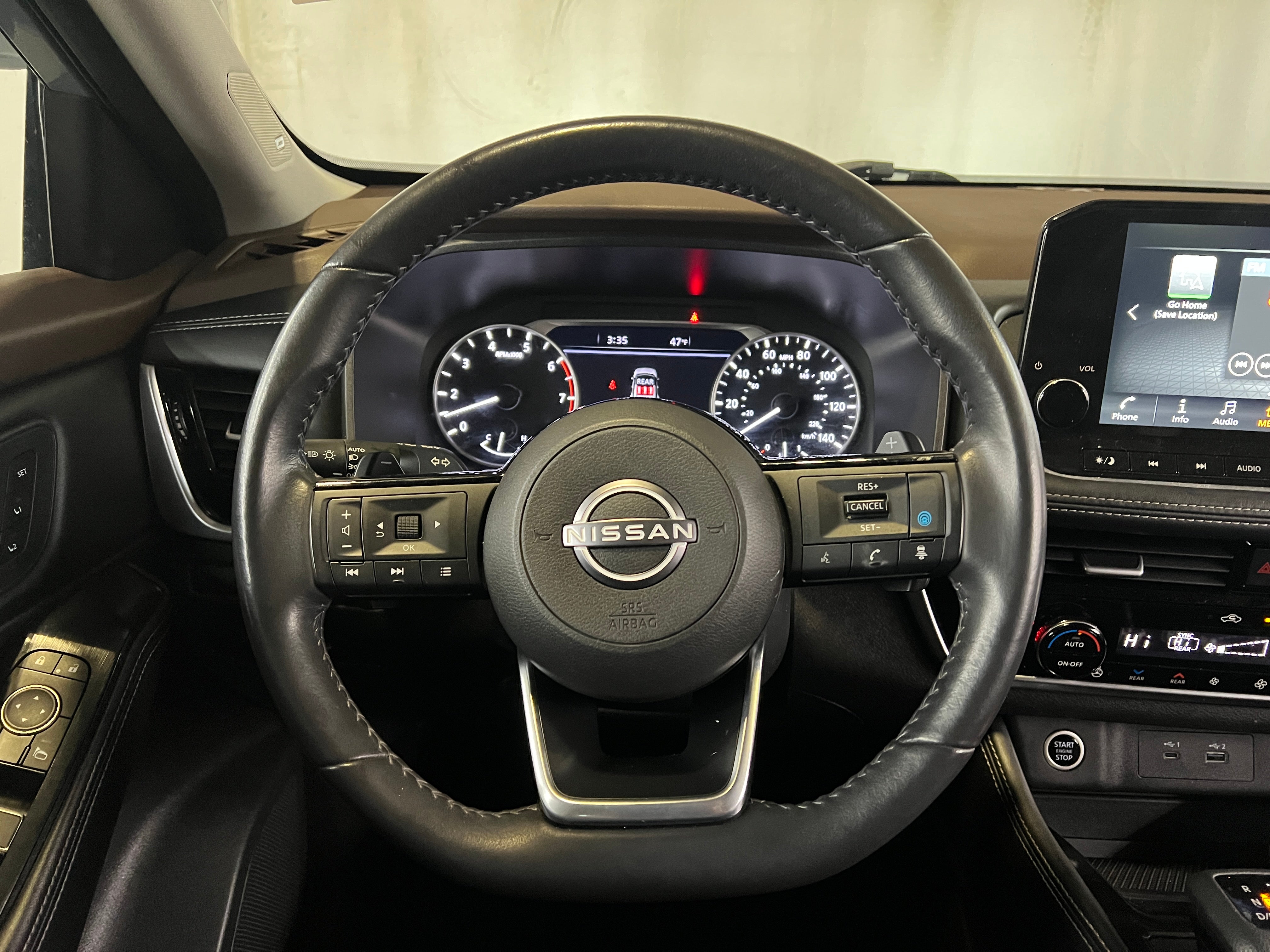 2023 Nissan Rogue SL 4