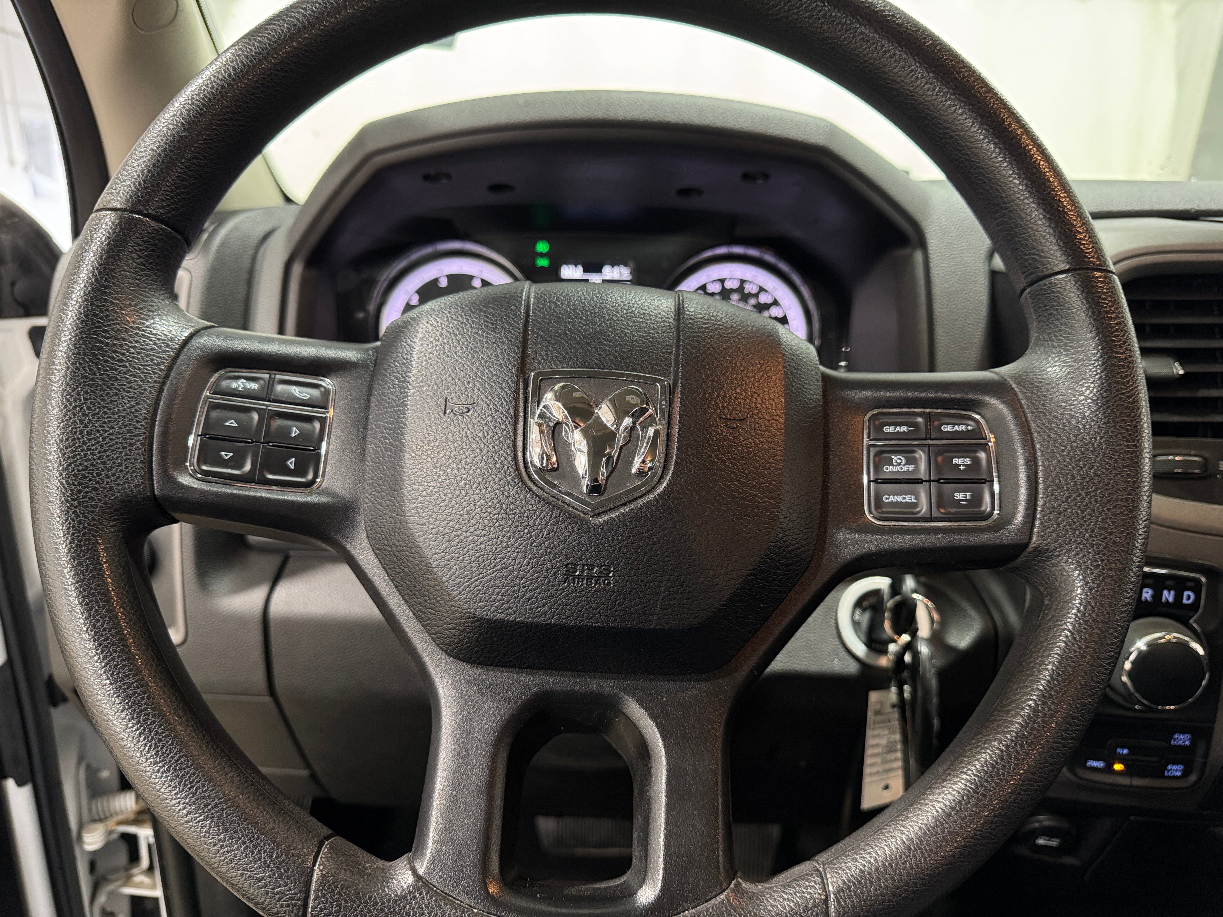 2019 RAM 1500 Classic Express 4