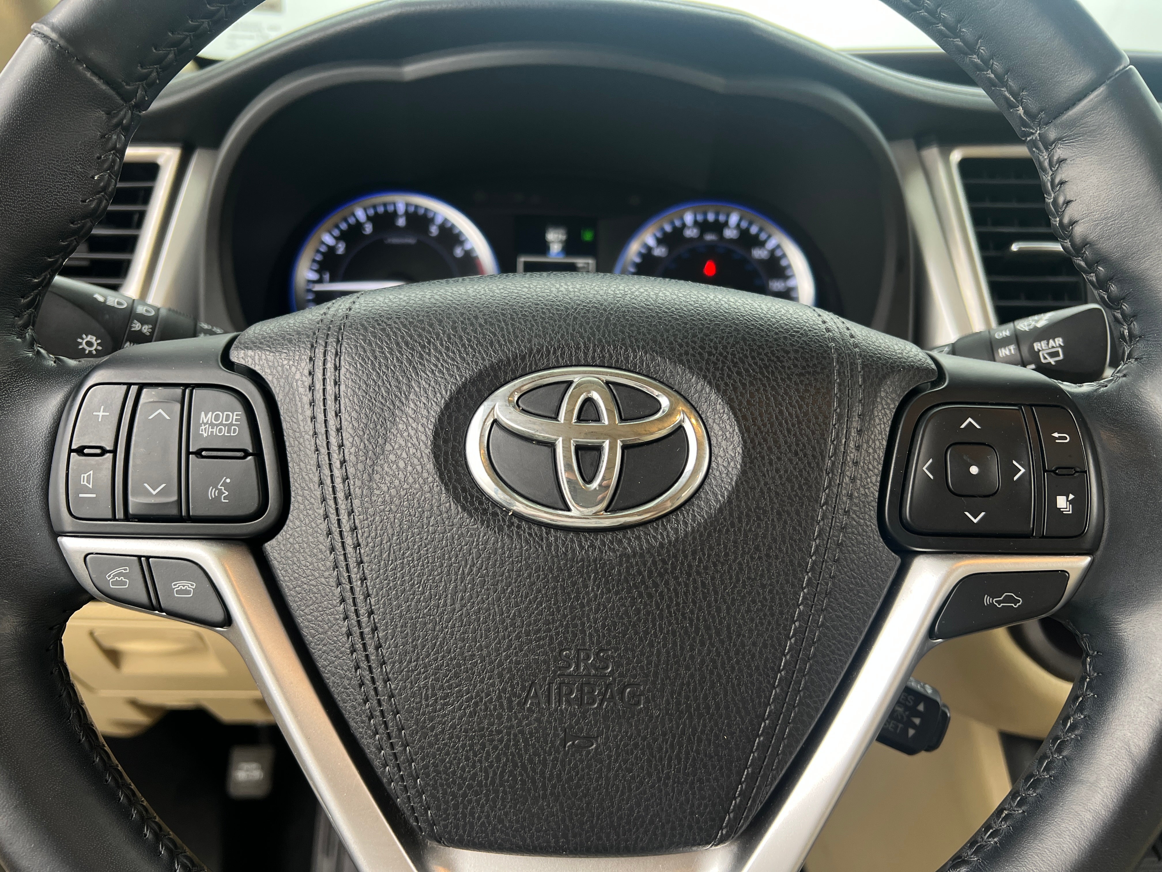 2016 Toyota Highlander Limited 4