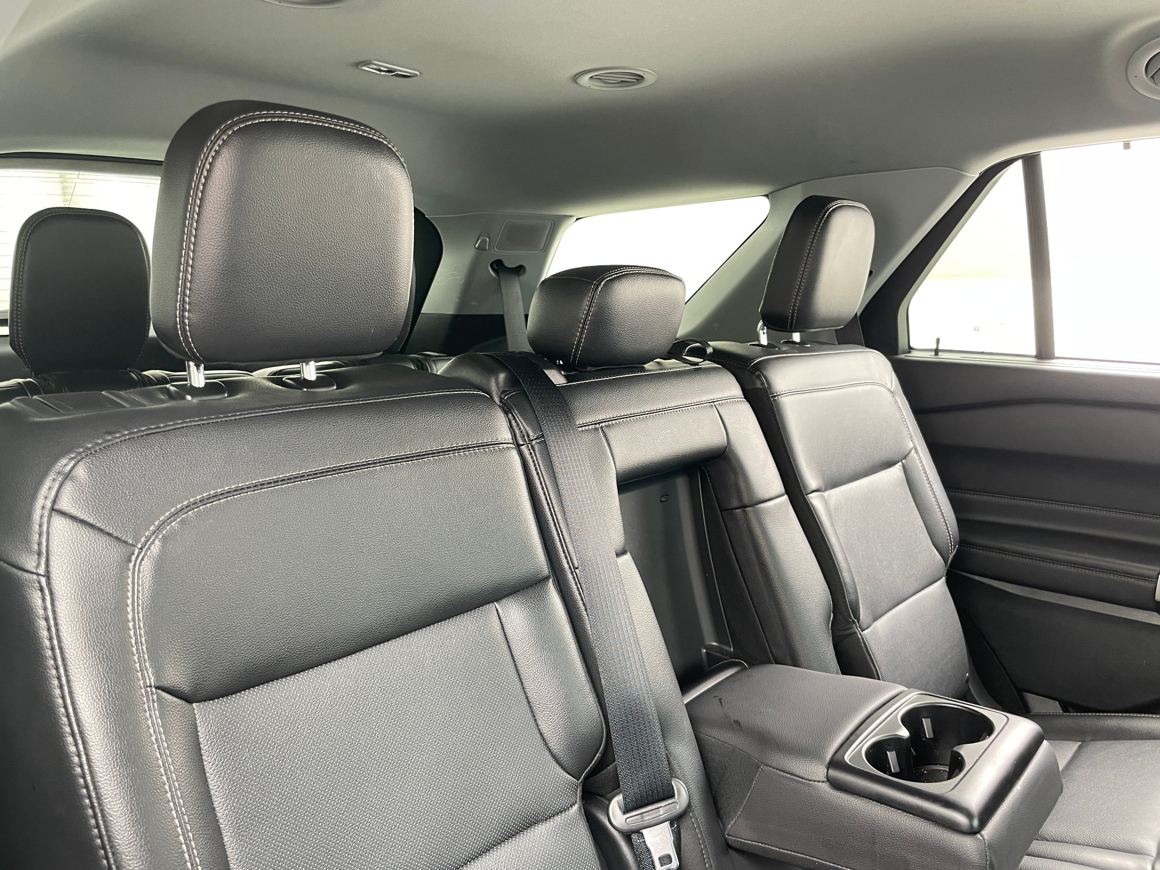 2023 Ford Explorer Limited 5