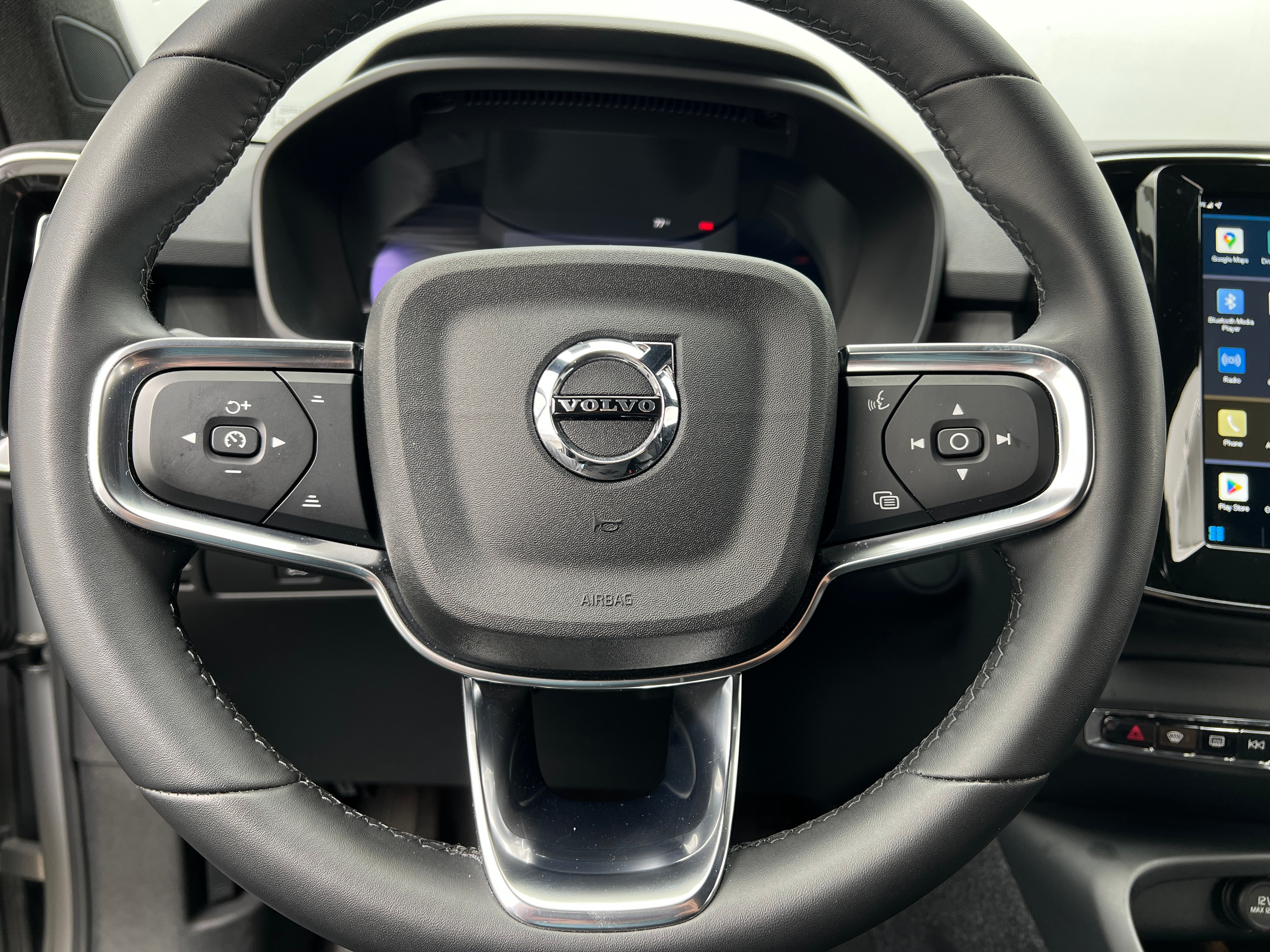 2023 Volvo C40 Plus 5