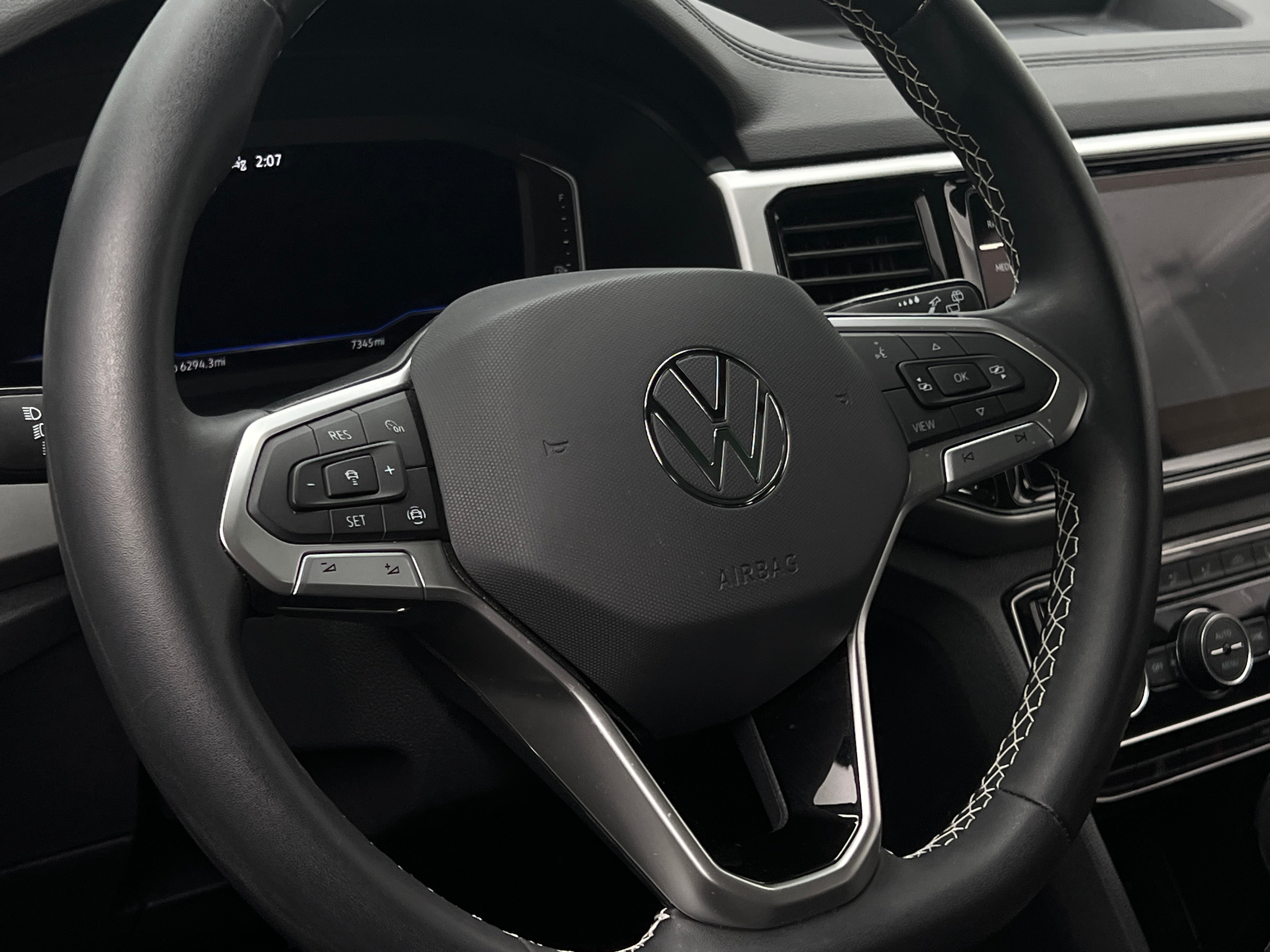 2022 Volkswagen Atlas SE 4