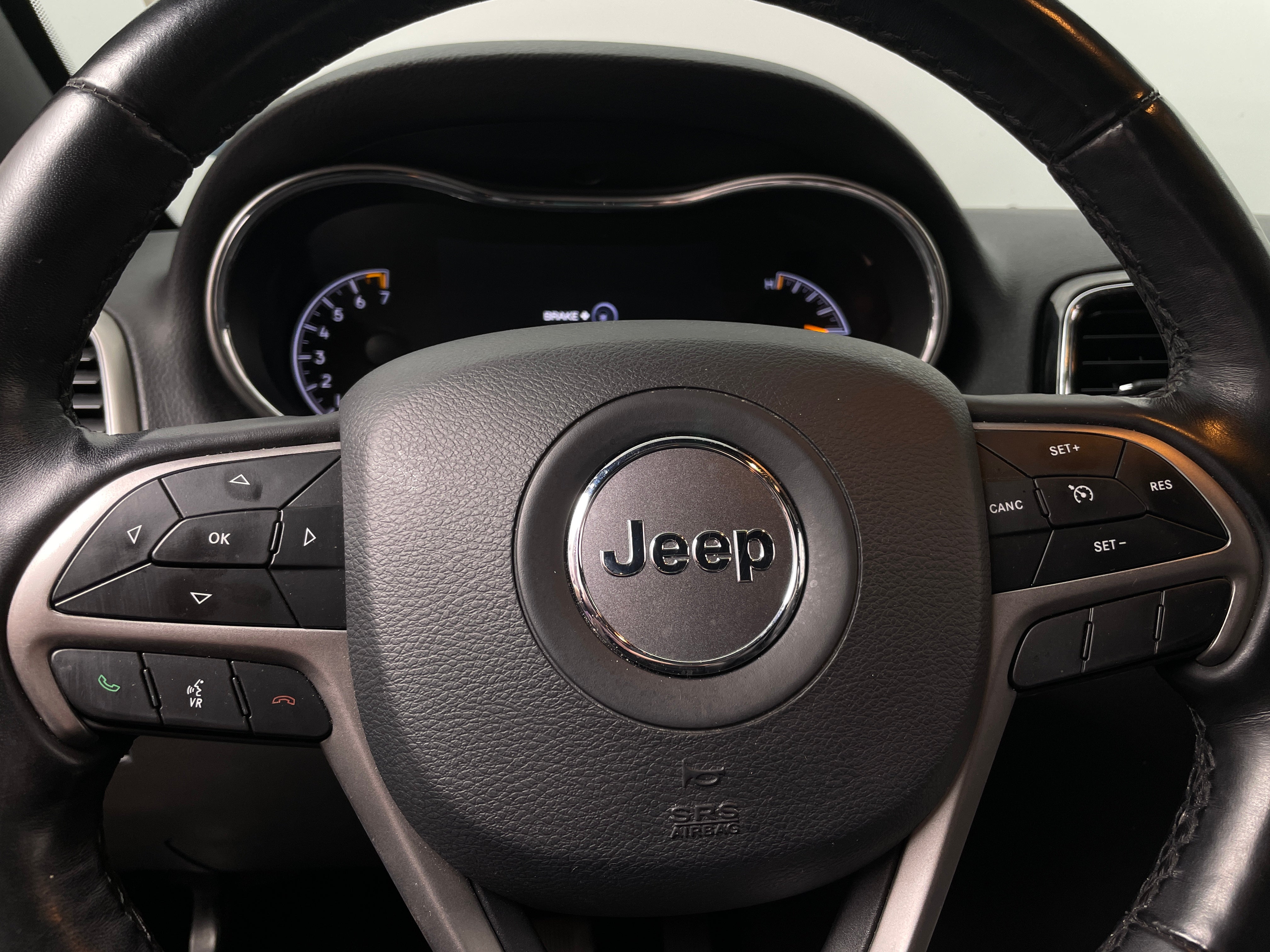 2020 Jeep Grand Cherokee Limited Edition 4