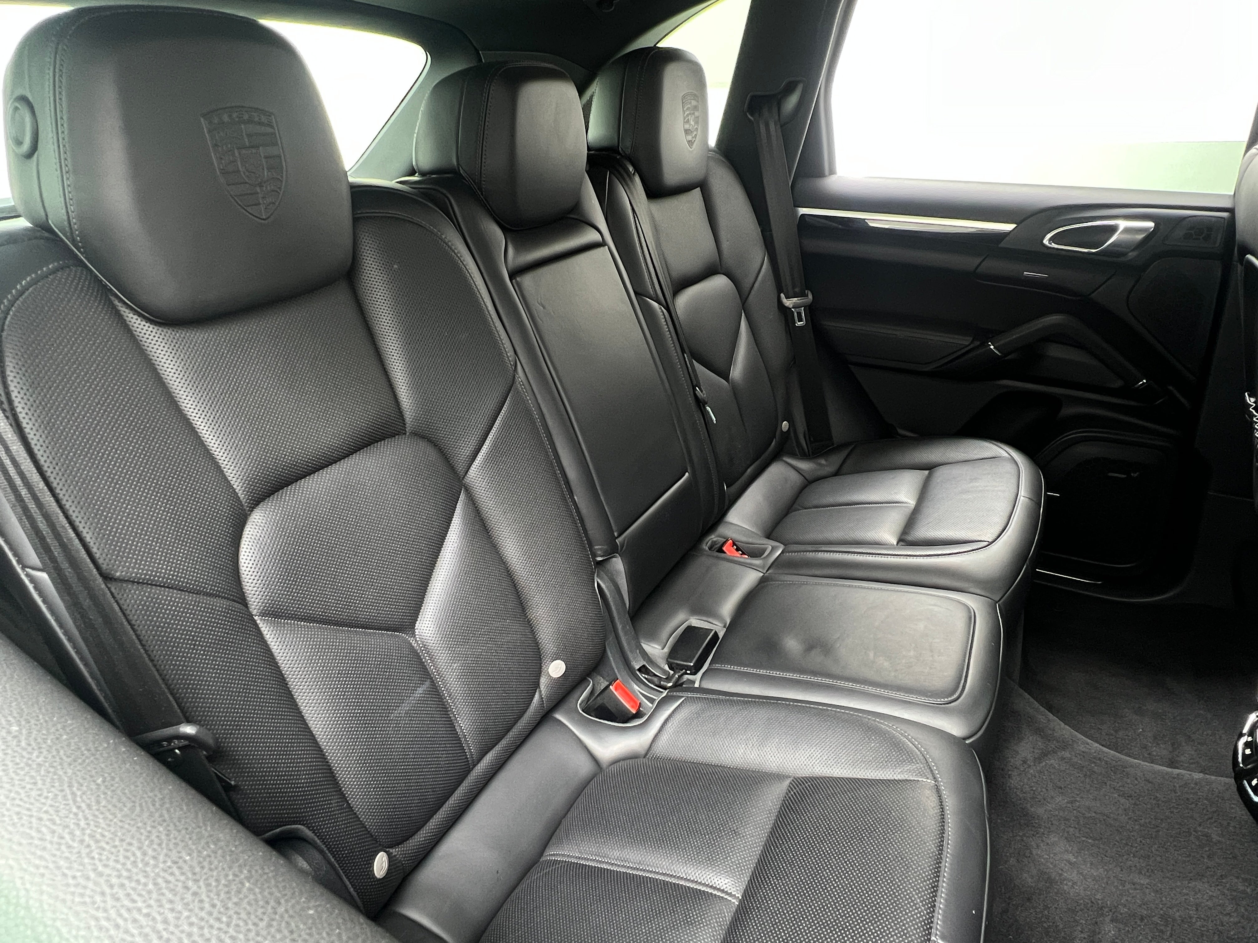 2017 Porsche Cayenne Platinum Edition 5