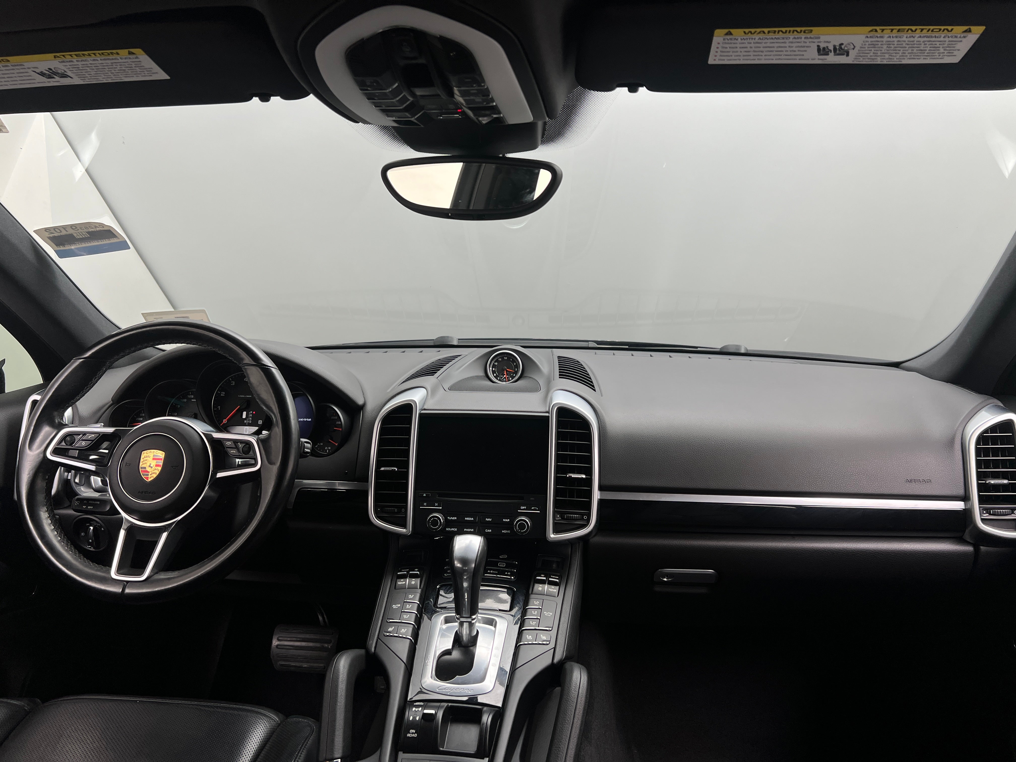 2017 Porsche Cayenne Platinum Edition 2