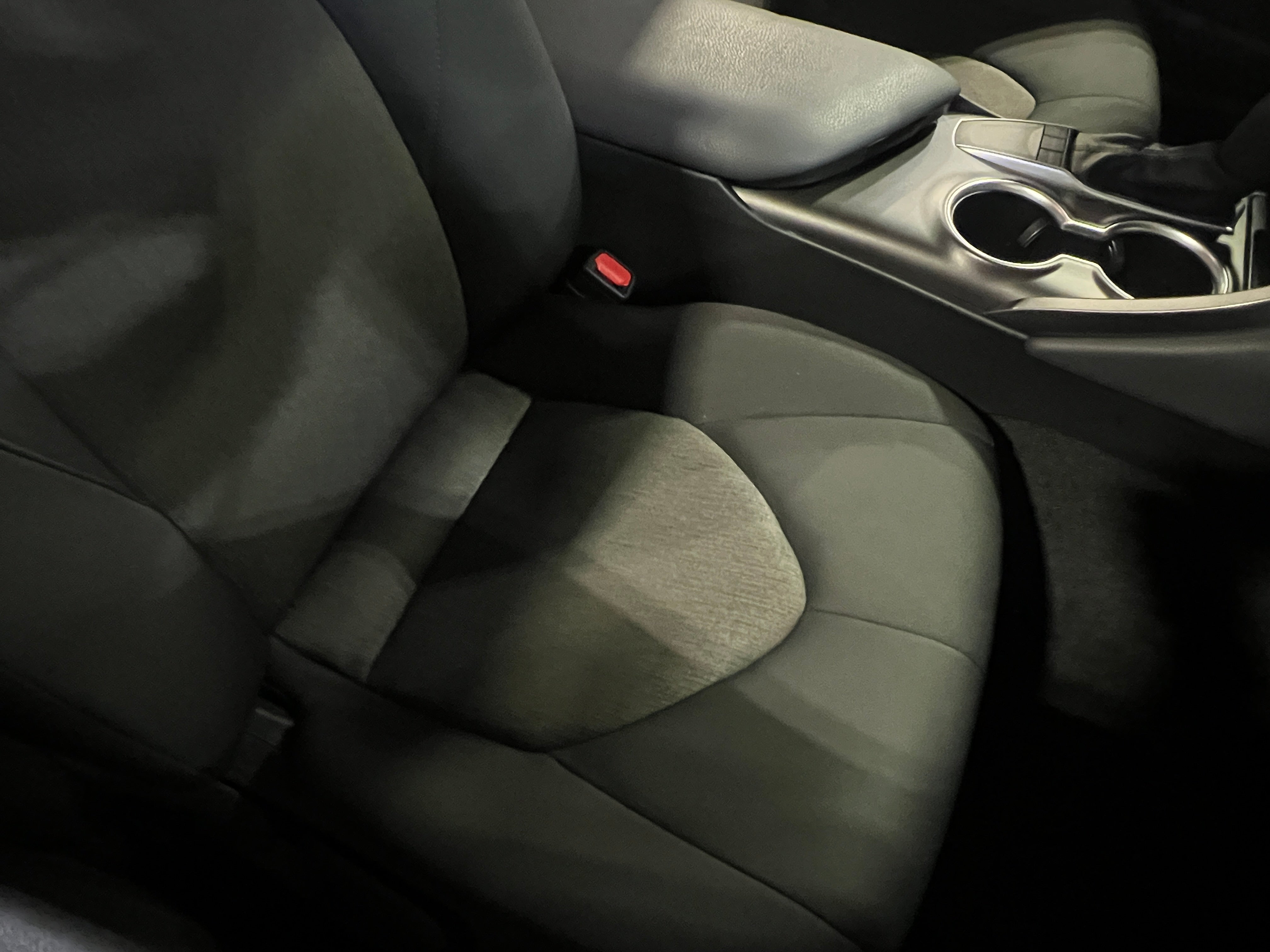2024 Toyota Camry LE 2
