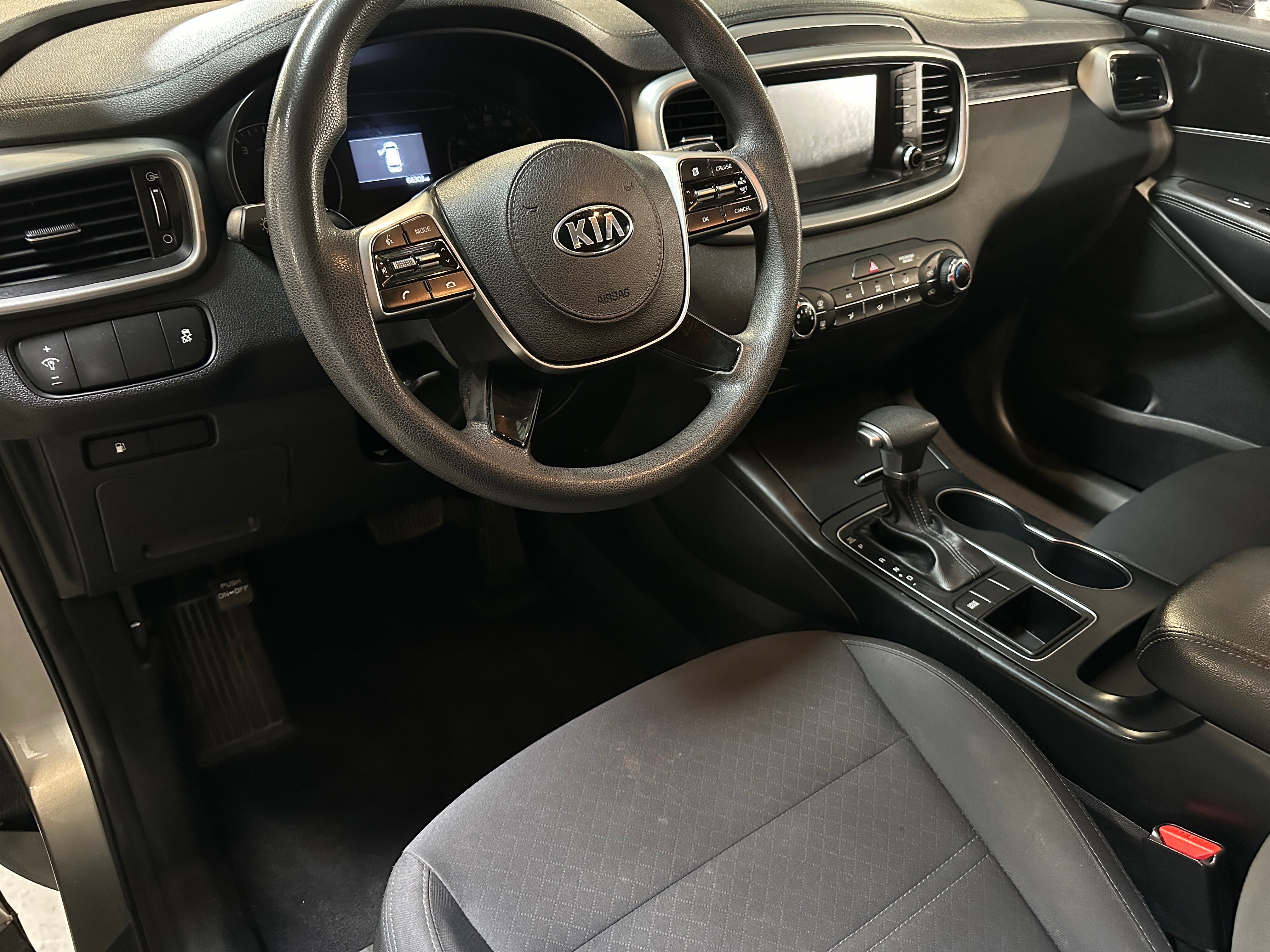 2019 Kia Sorento L 3