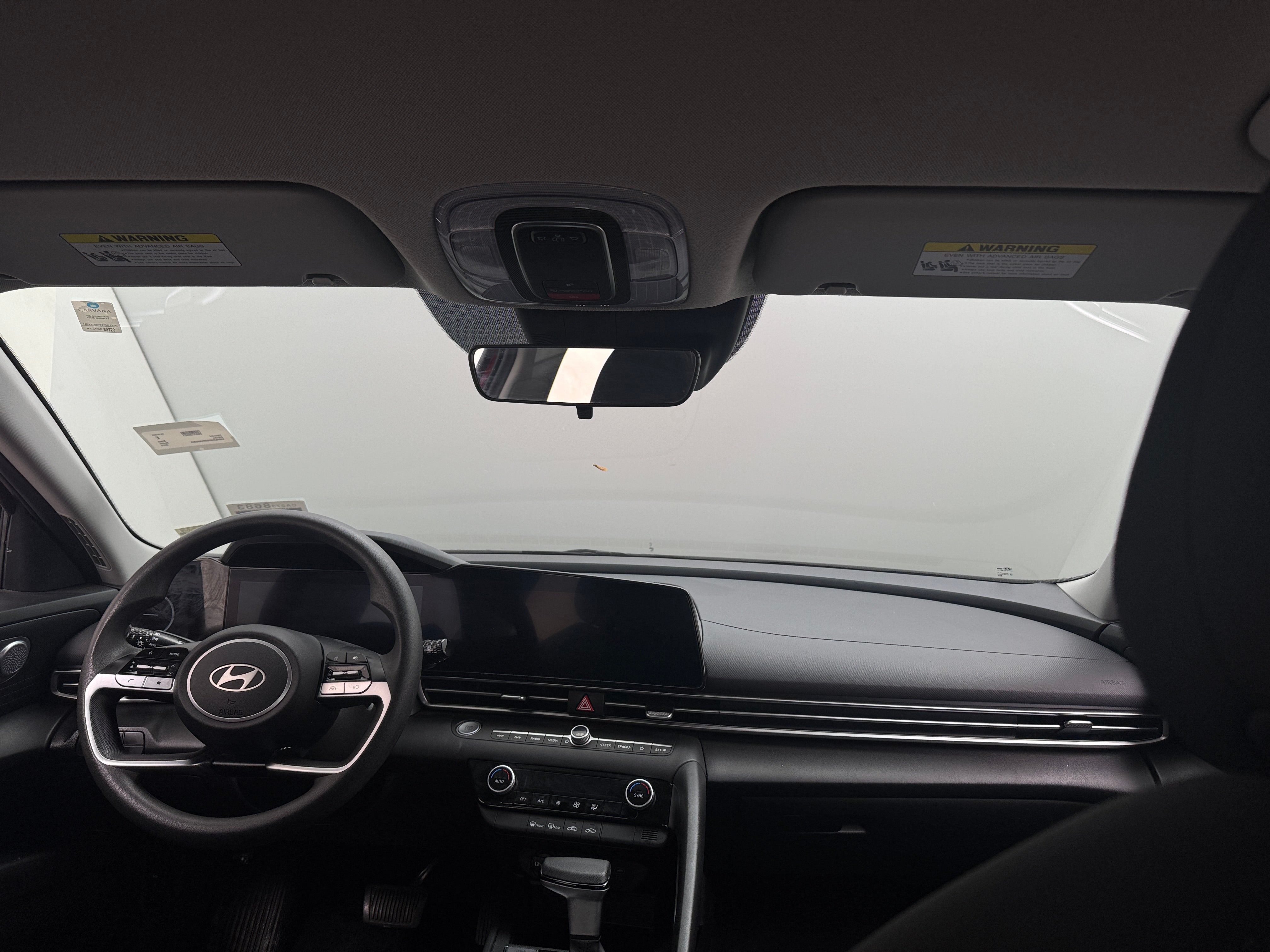 2024 Hyundai Elantra SEL 3