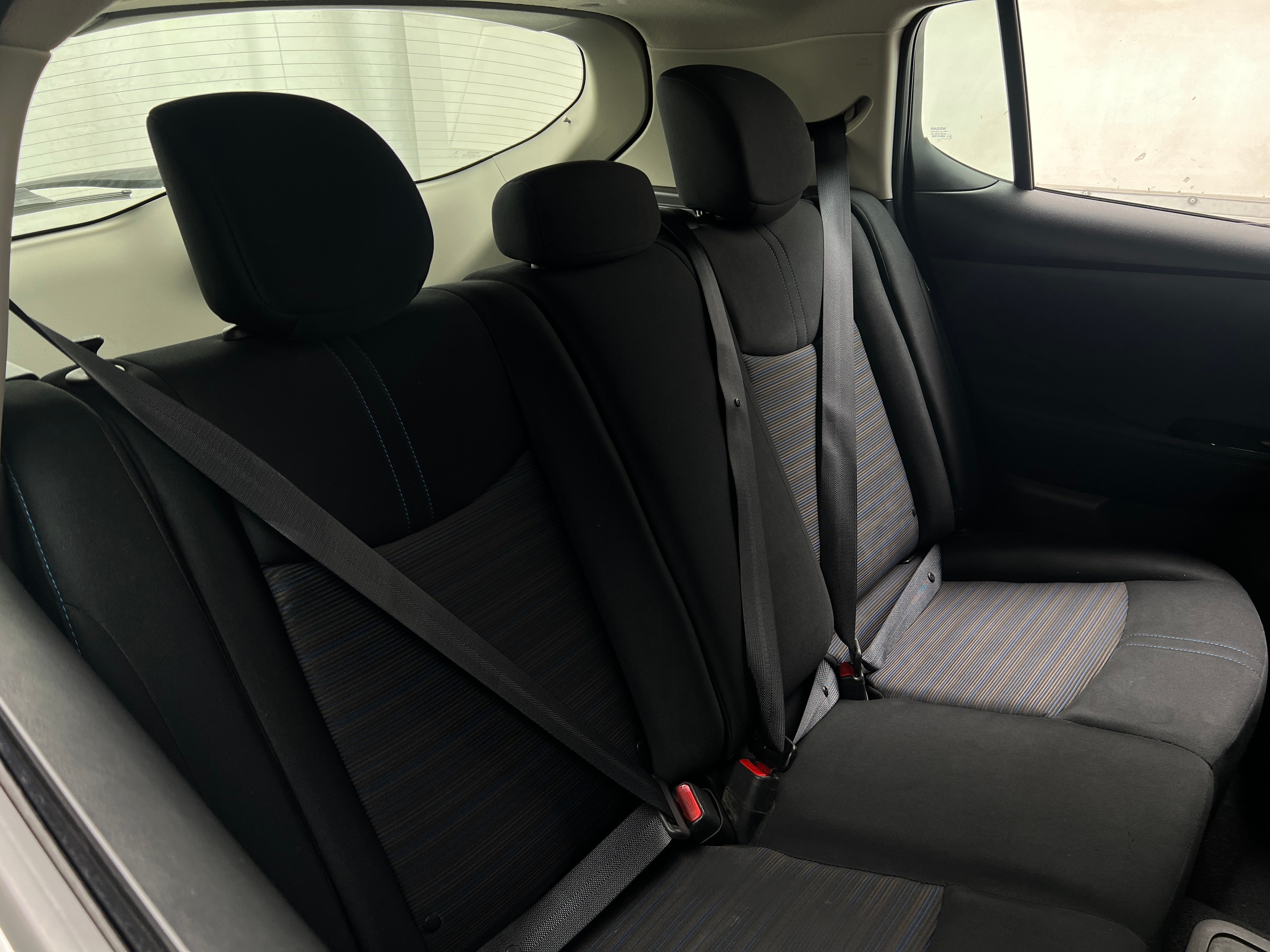 2021 Nissan Leaf SV 6