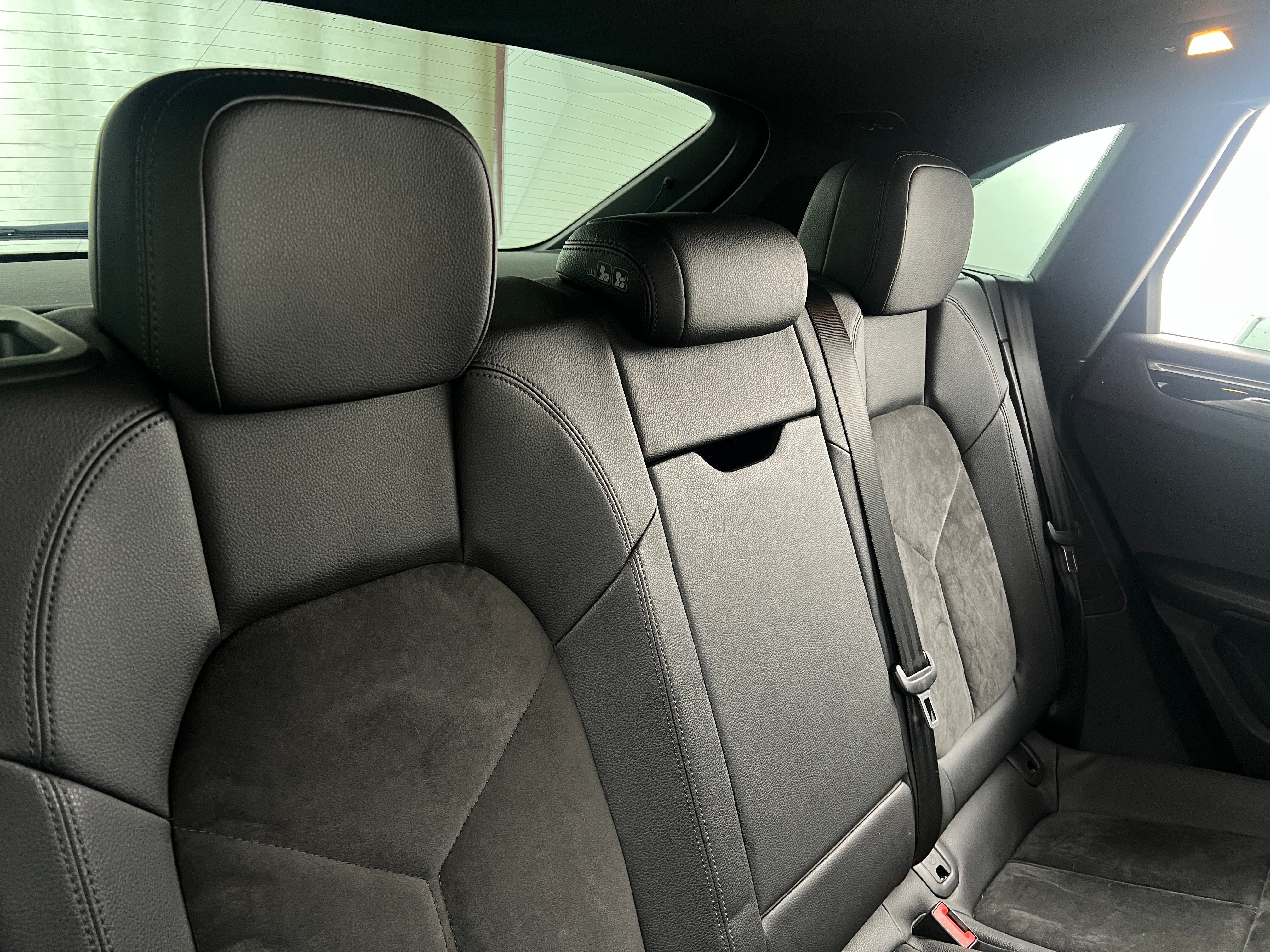 2015 Porsche Macan S 5