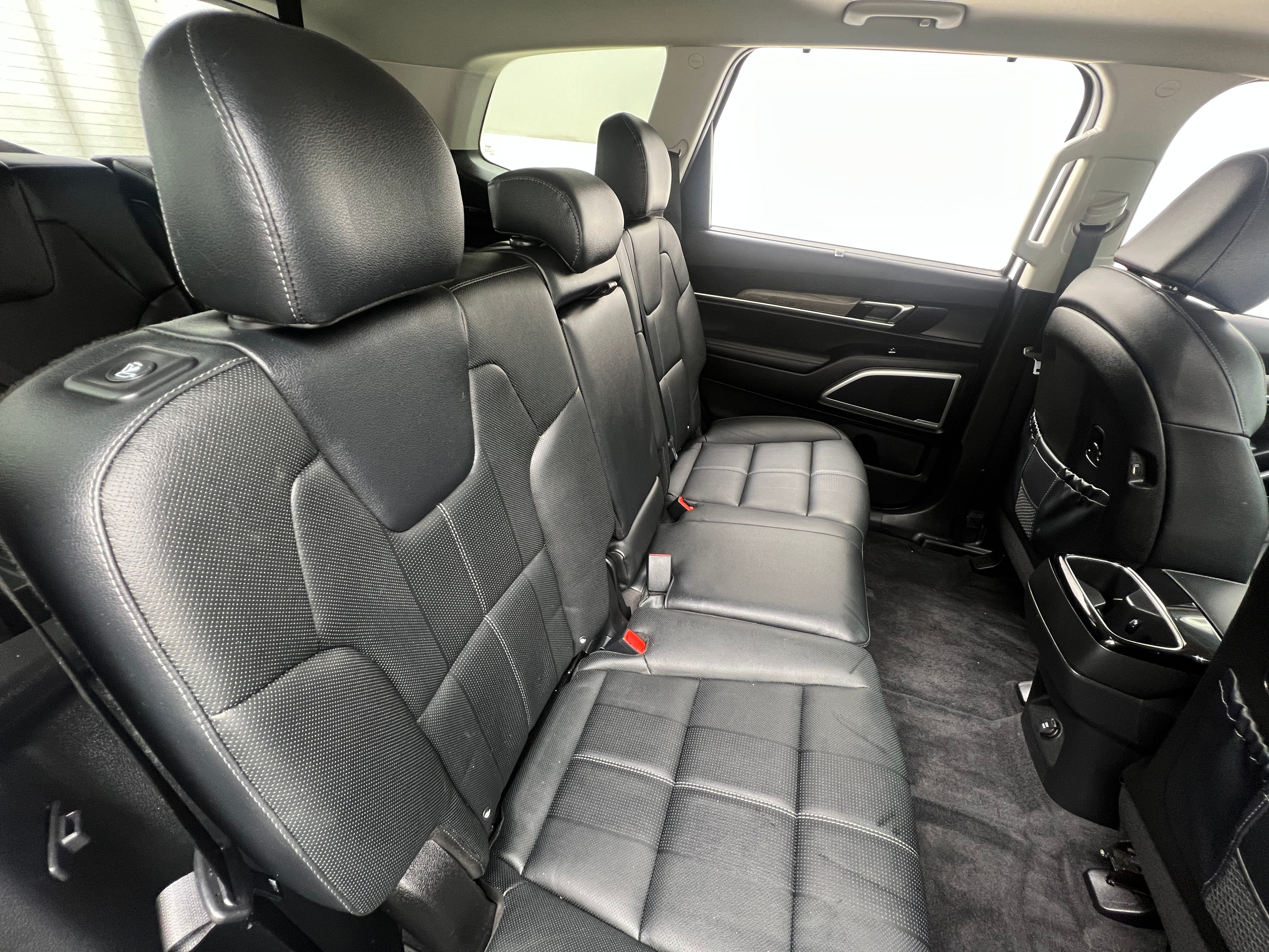 2022 Kia Telluride EX 5
