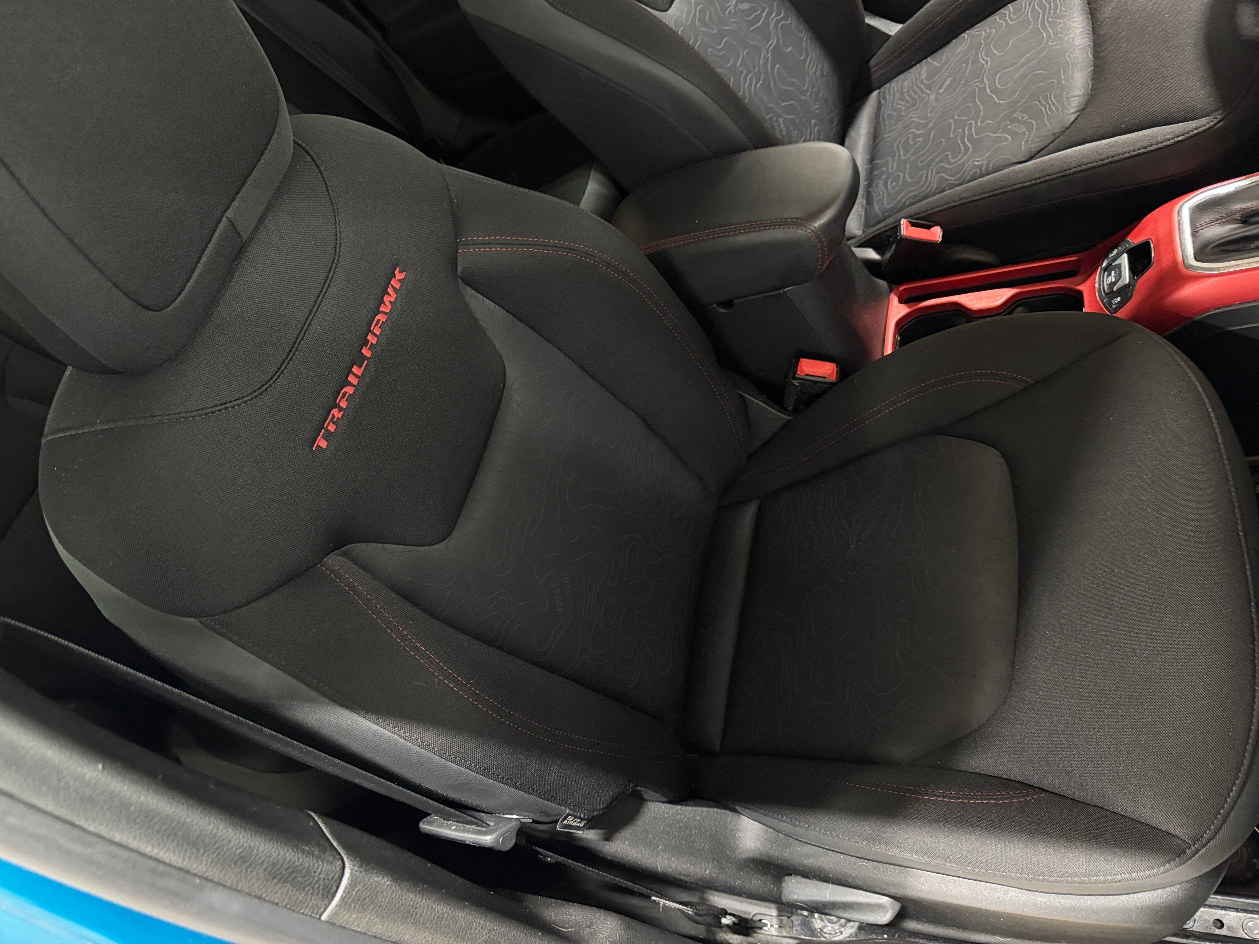 2021 Jeep Renegade Trailhawk 2